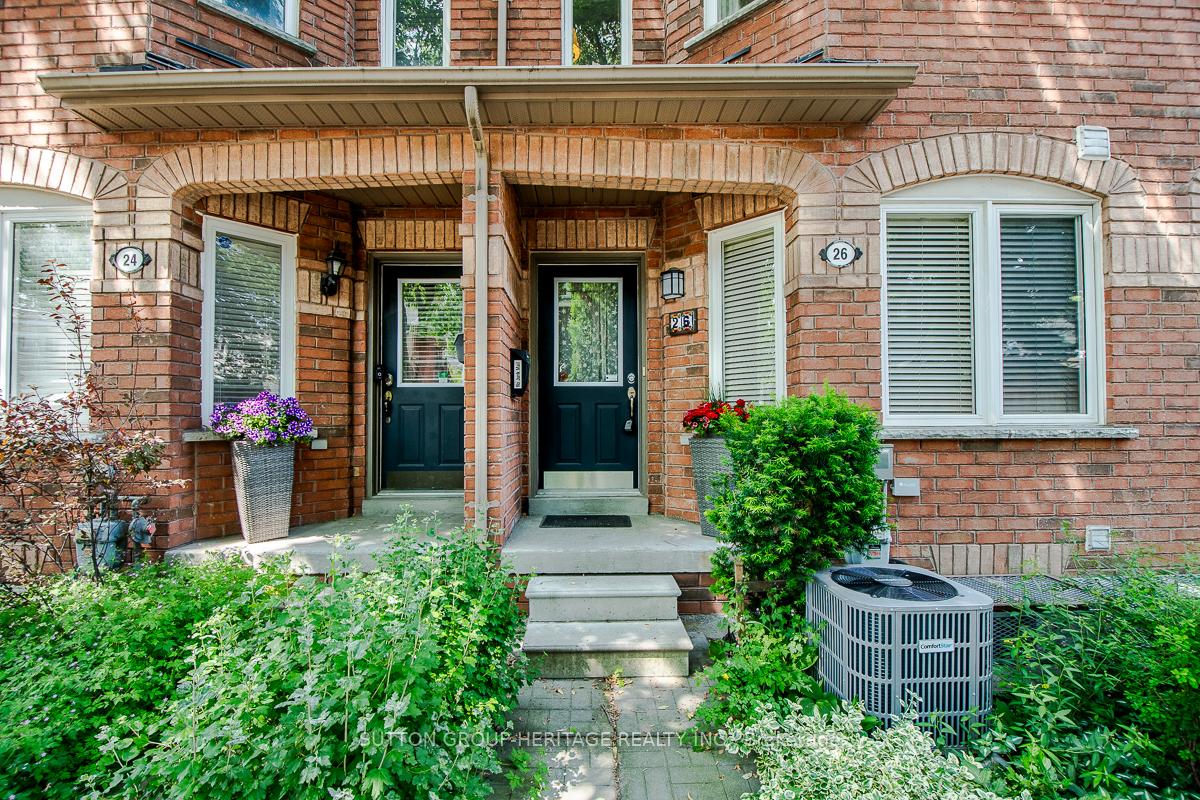 Photo 6 of 26 Filmic Lane, Toronto, South Riverdale — HOMEH