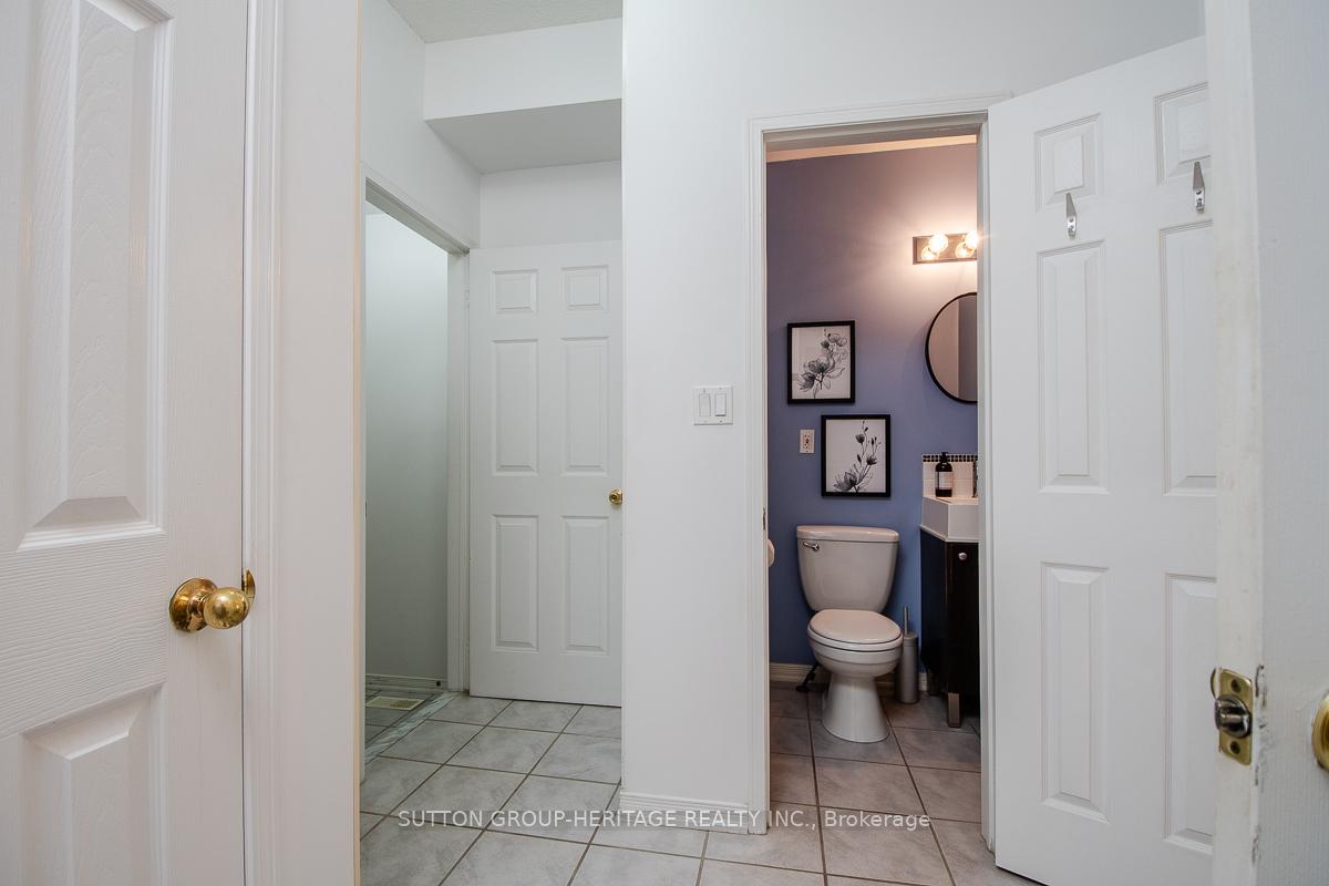 Photo 15 of 26 Filmic Lane, Toronto, South Riverdale — HOMEH