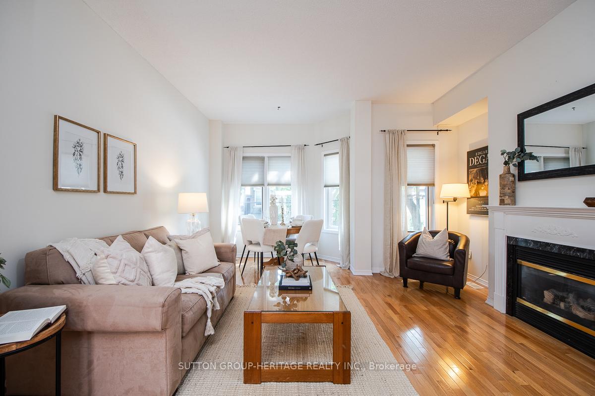 Photo 19 of 26 Filmic Lane, Toronto, South Riverdale — HOMEH