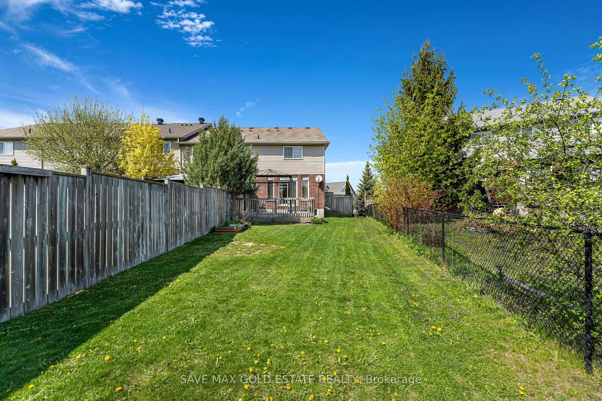 Photo 39 of 54 Featherstone Street, Kitchener — HOMEH