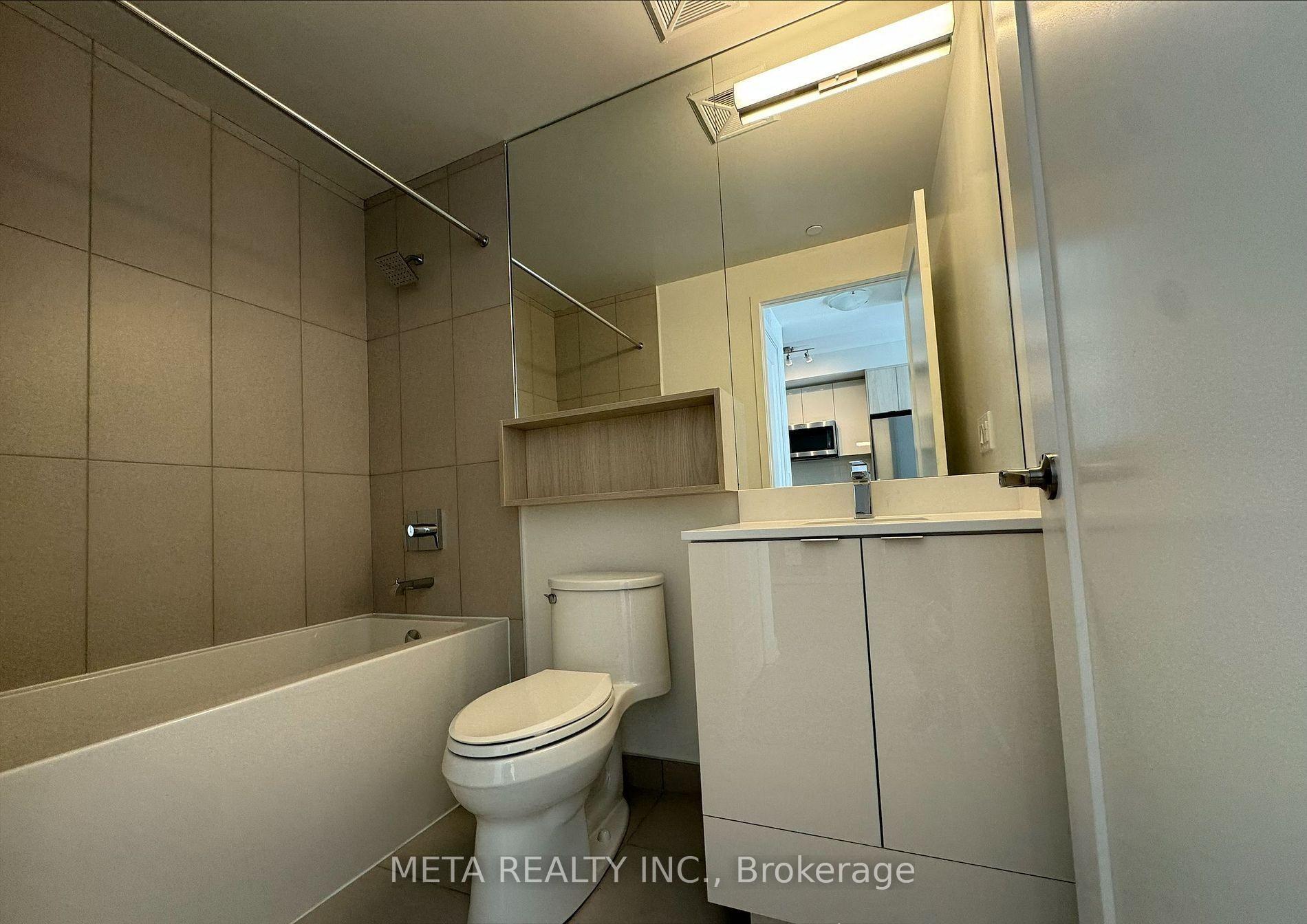 Photo 6 of Unit 2714, 70 Princess Street, Toronto, Waterfront Communities — HOMEH