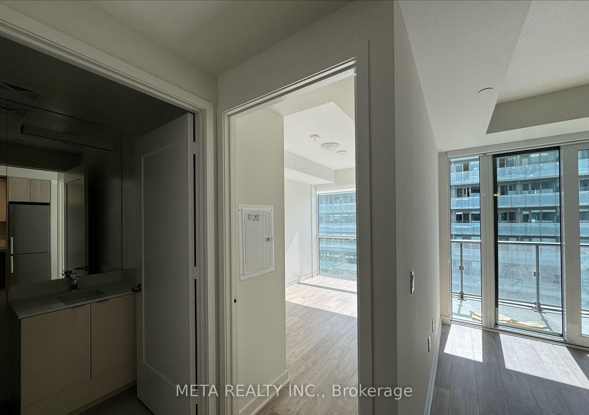 Photo 2 of Unit 2714, 70 Princess Street, Toronto, Waterfront Communities — HOMEH