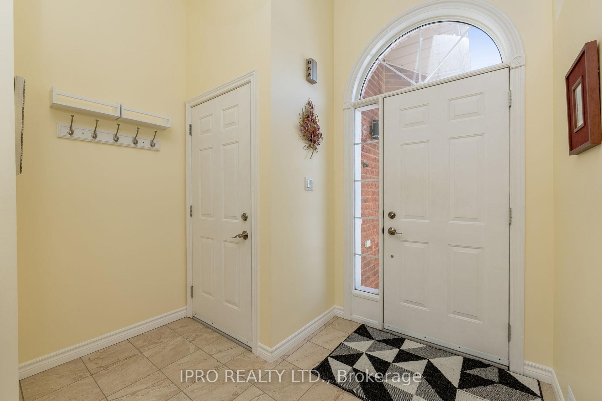 Photo 4 of 308 Longbow Street, Shelburne — HOMEH