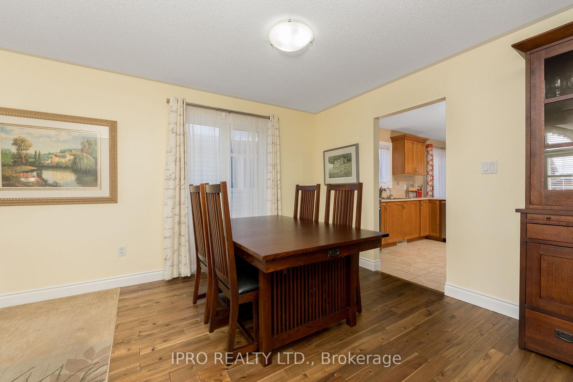 Photo 12 of 308 Longbow Street, Shelburne — HOMEH