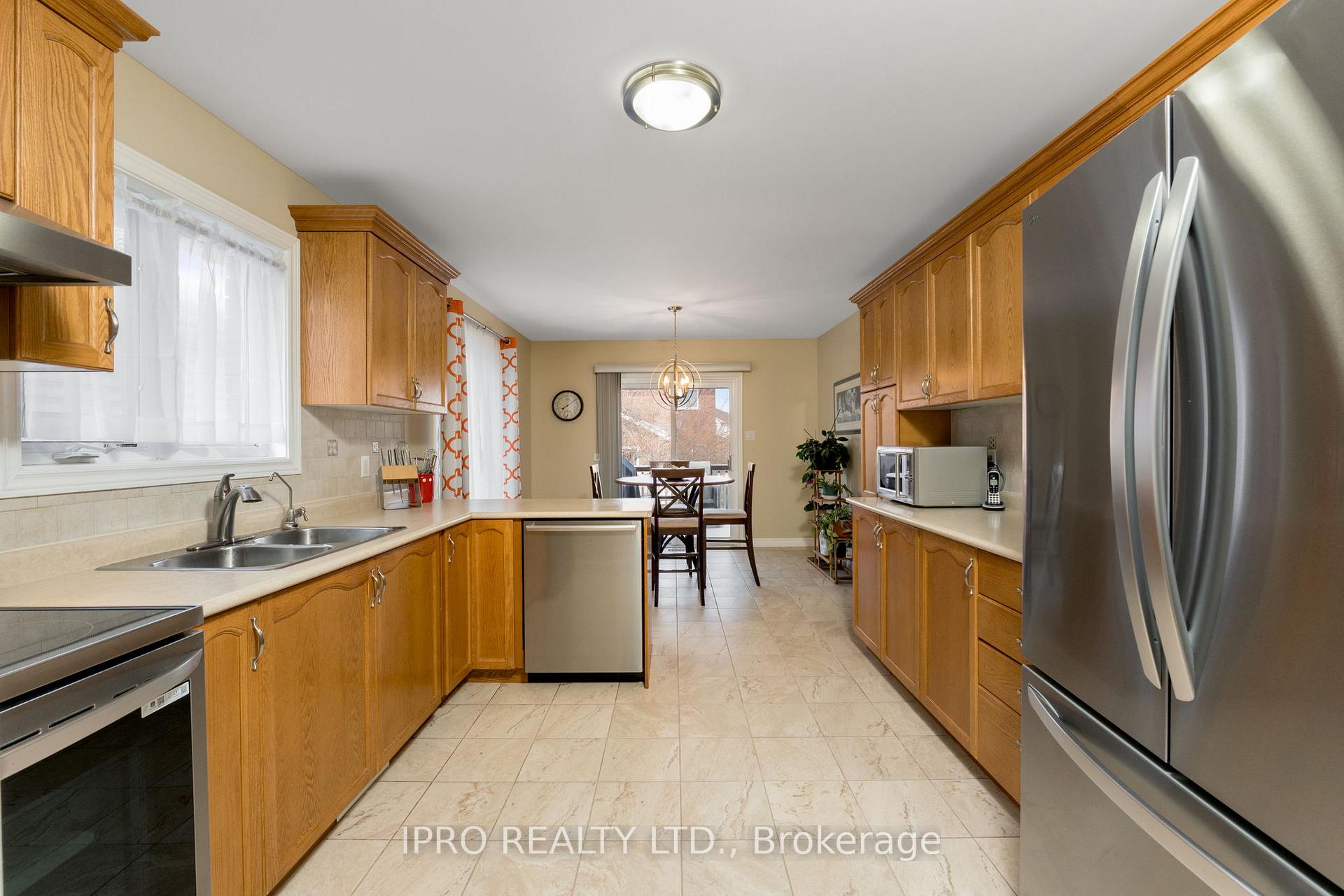 Photo 15 of 308 Longbow Street, Shelburne — HOMEH