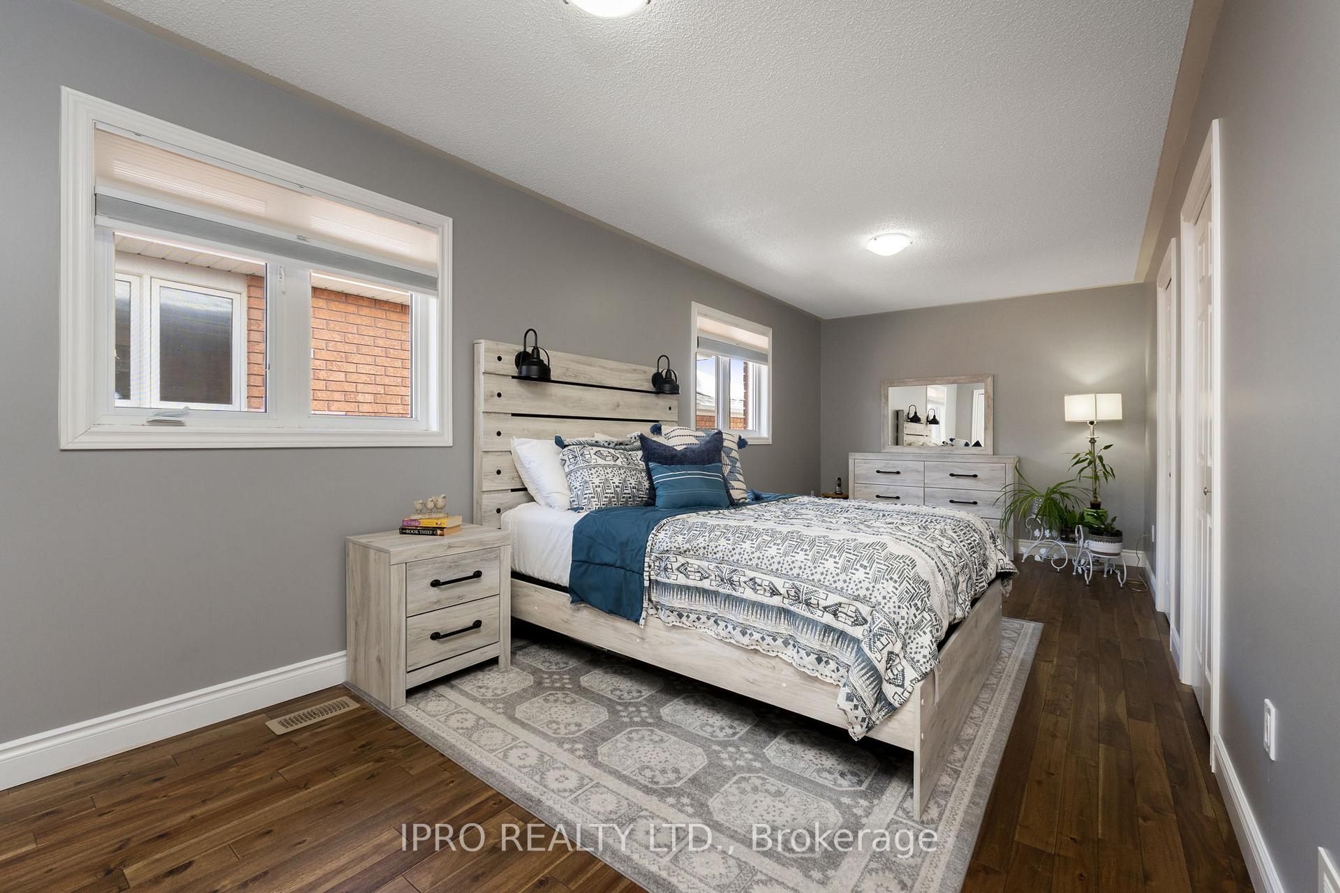 Photo 21 of 308 Longbow Street, Shelburne — HOMEH