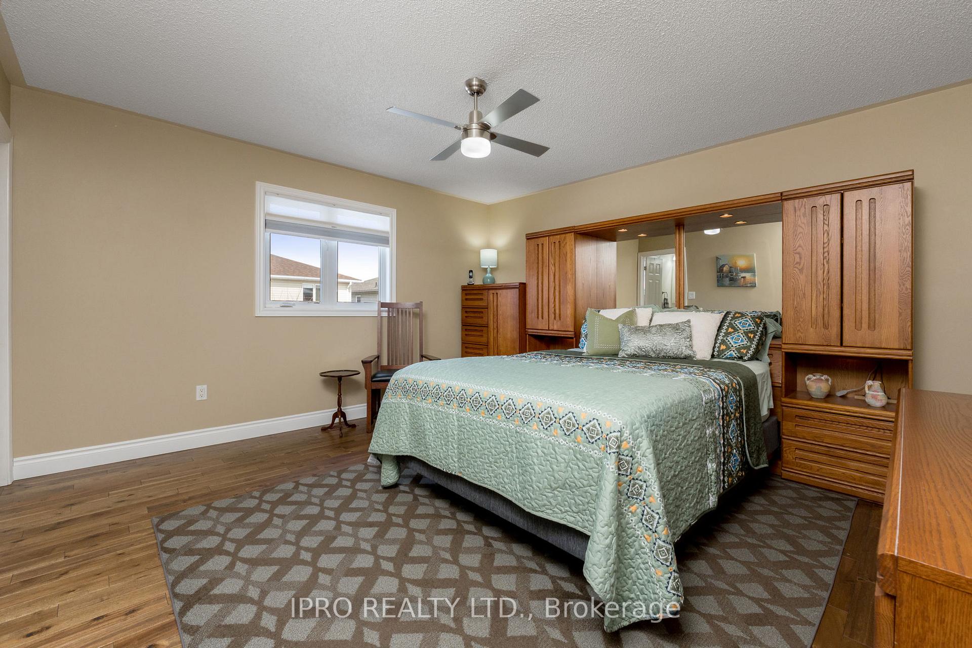 Photo 28 of 308 Longbow Street, Shelburne — HOMEH