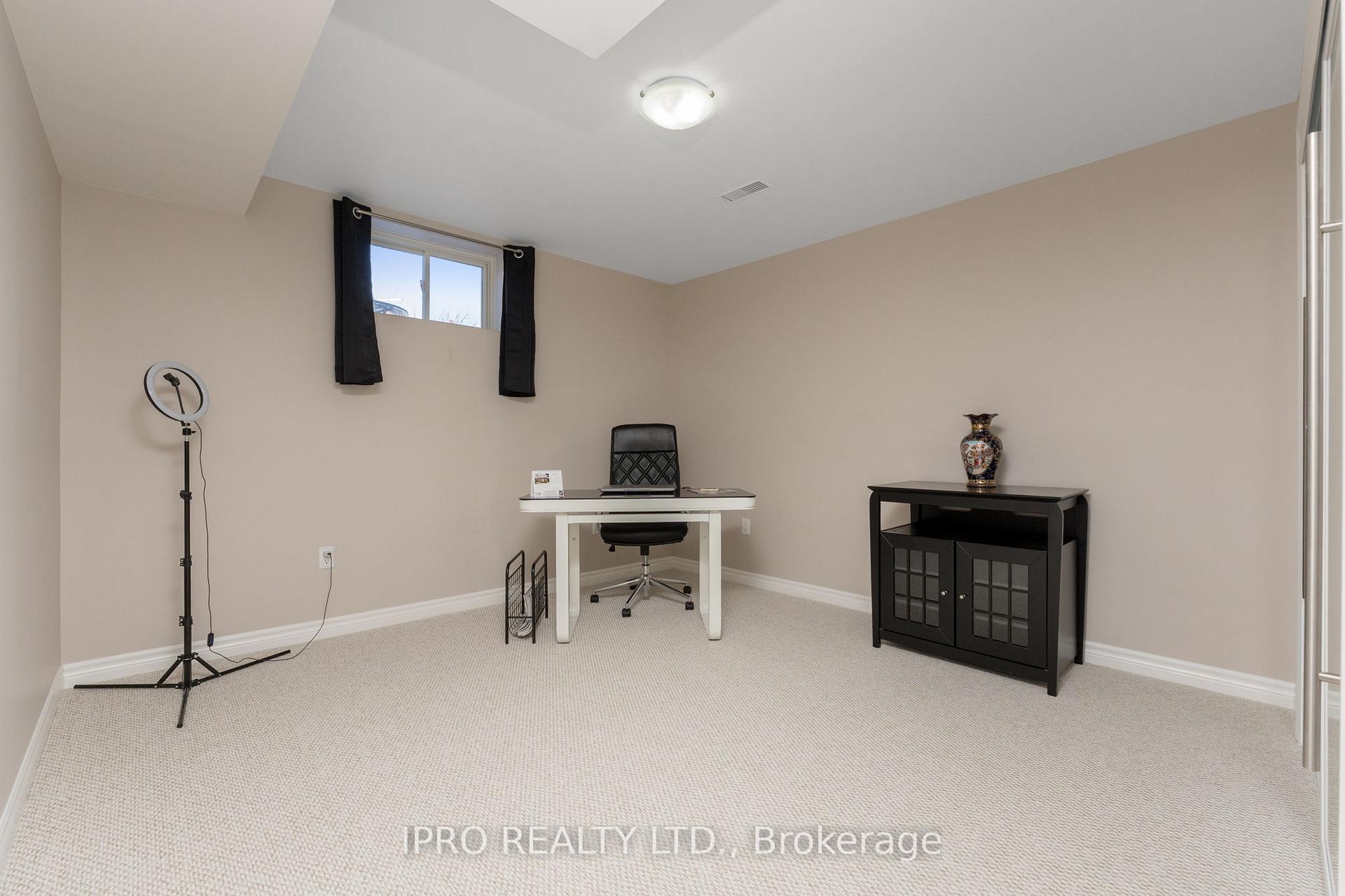 Photo 42 of 308 Longbow Street, Shelburne — HOMEH