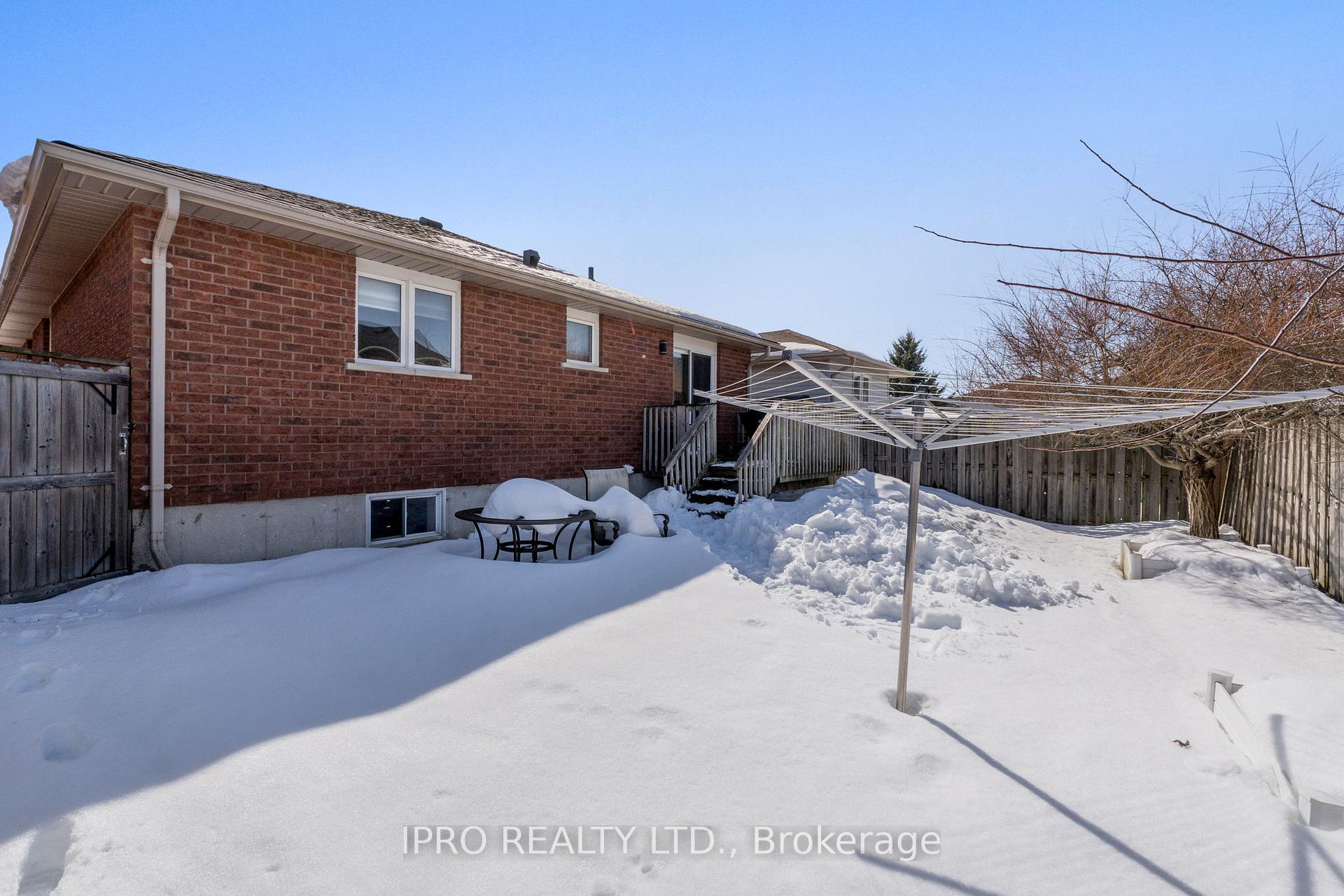 Photo 40 of 308 Longbow Street, Shelburne — HOMEH