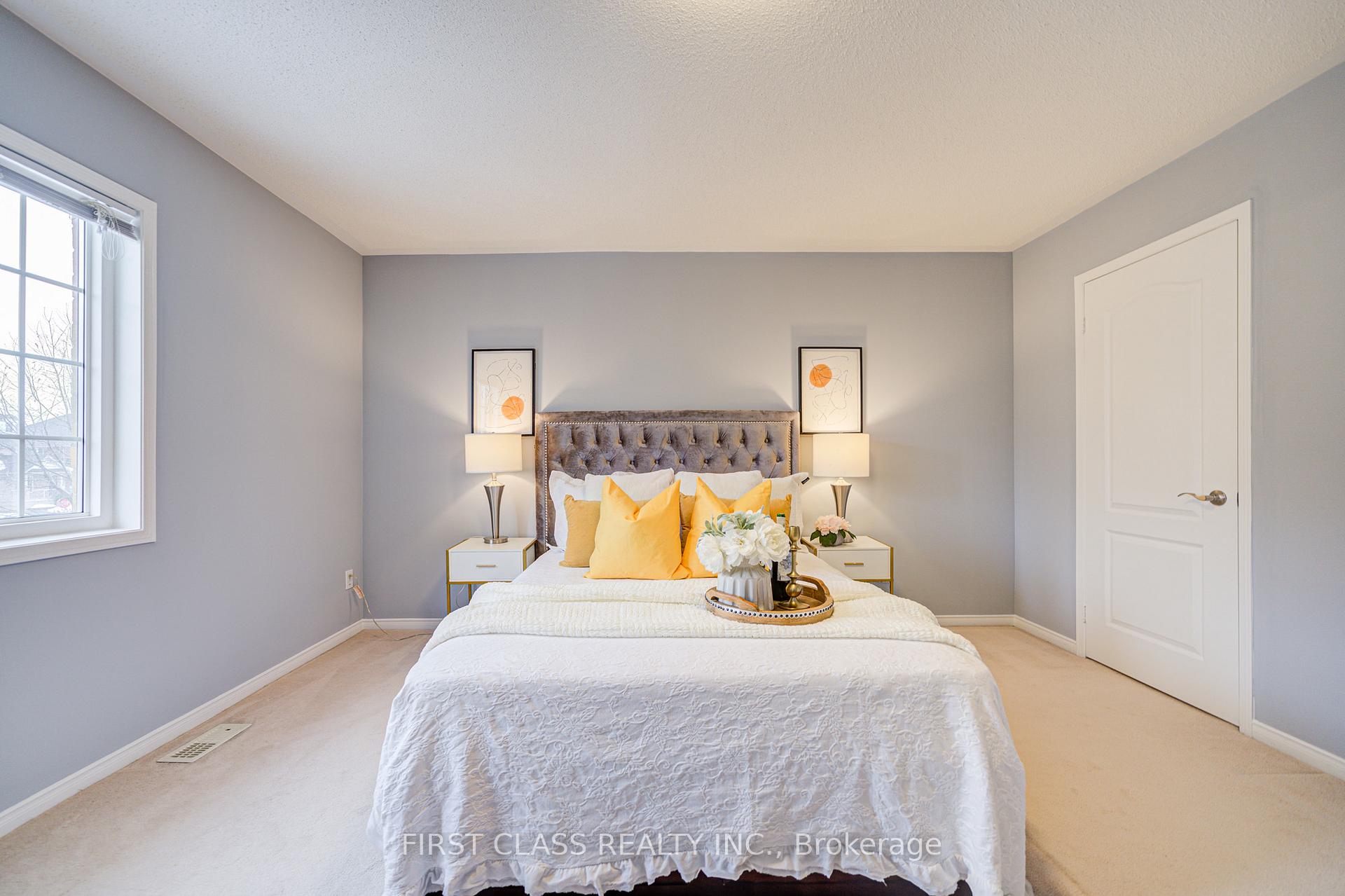 Photo 12 of 86 Stotts Crescent, Markham, Wismer — HOMEH