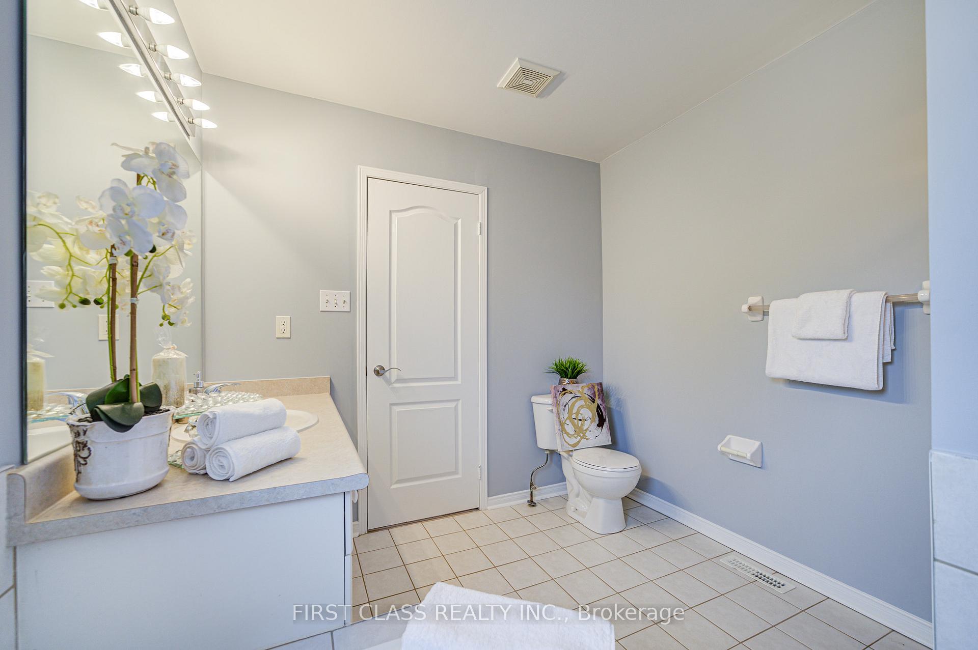 Photo 20 of 86 Stotts Crescent, Markham, Wismer — HOMEH