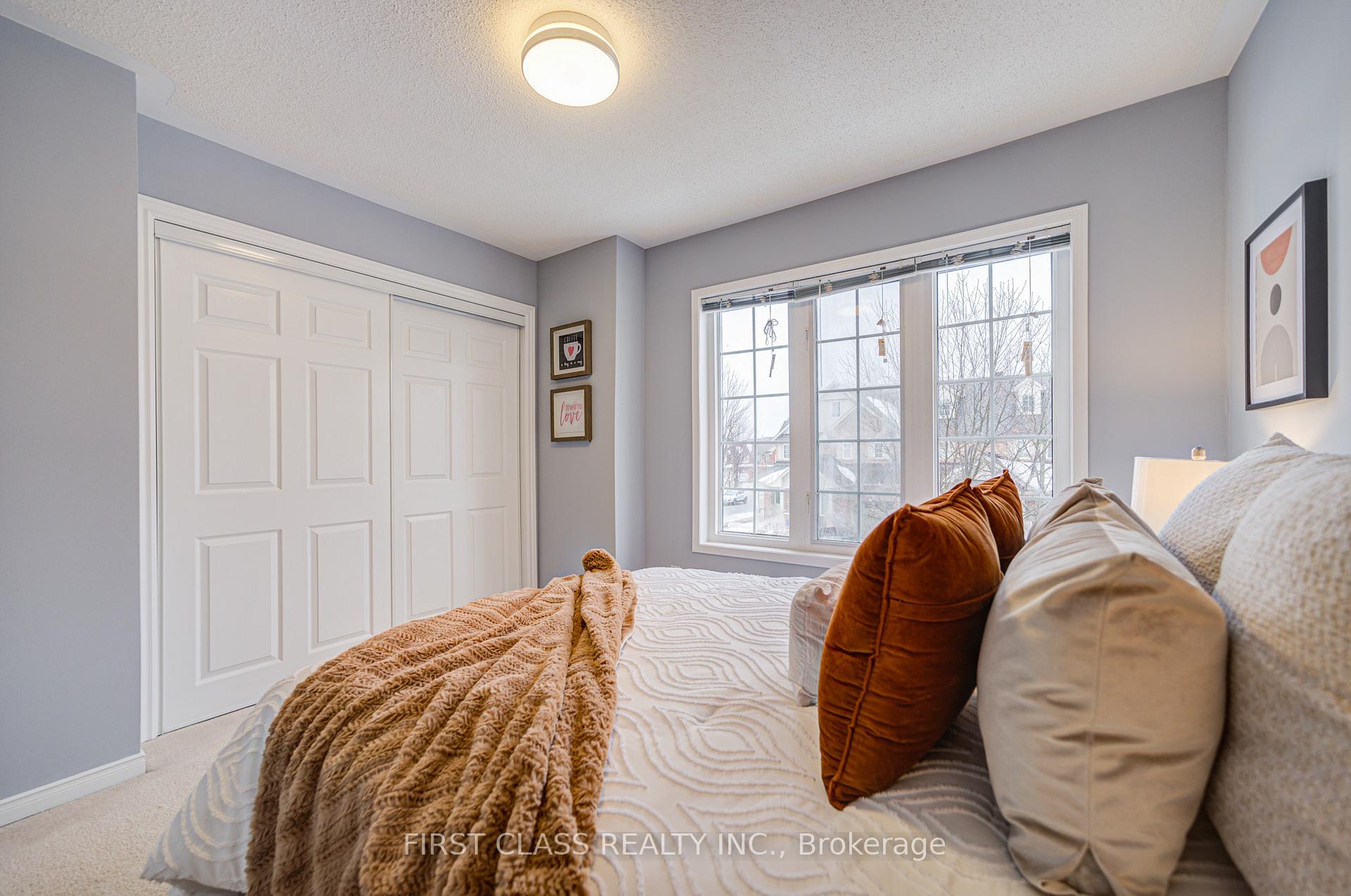 Photo 32 of 86 Stotts Crescent, Markham, Wismer — HOMEH