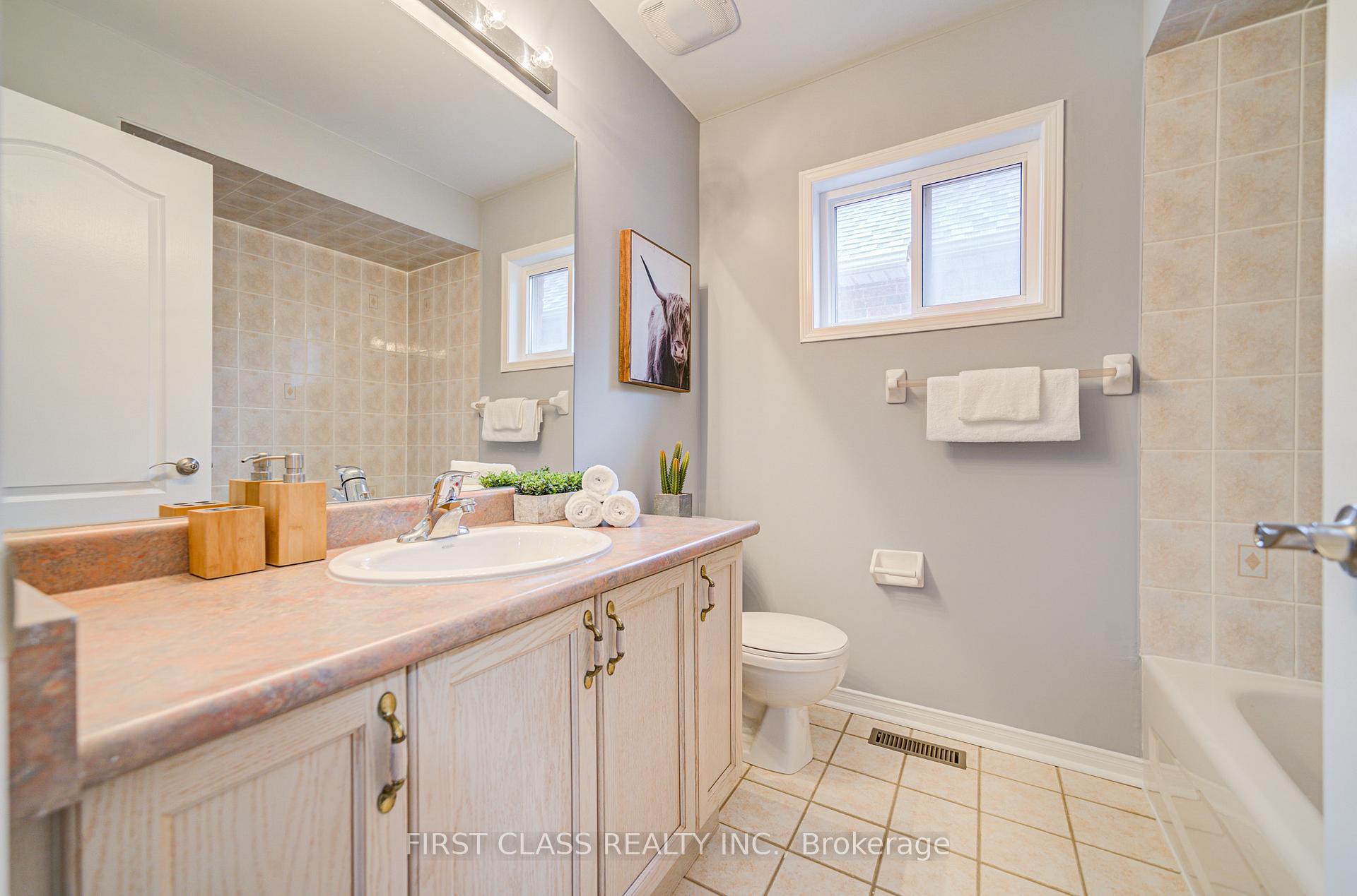 Photo 28 of 86 Stotts Crescent, Markham, Wismer — HOMEH