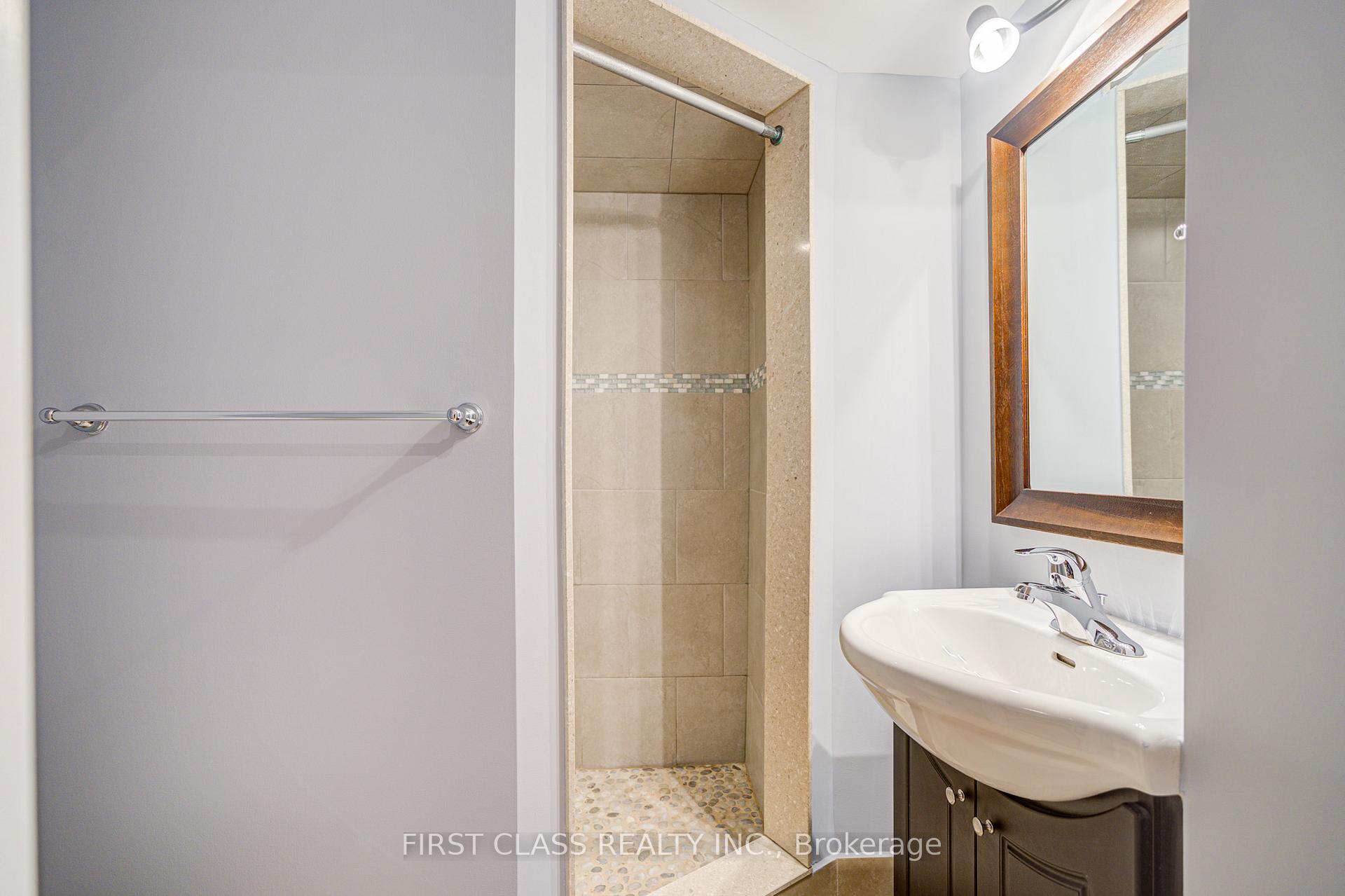 Photo 39 of 86 Stotts Crescent, Markham, Wismer — HOMEH