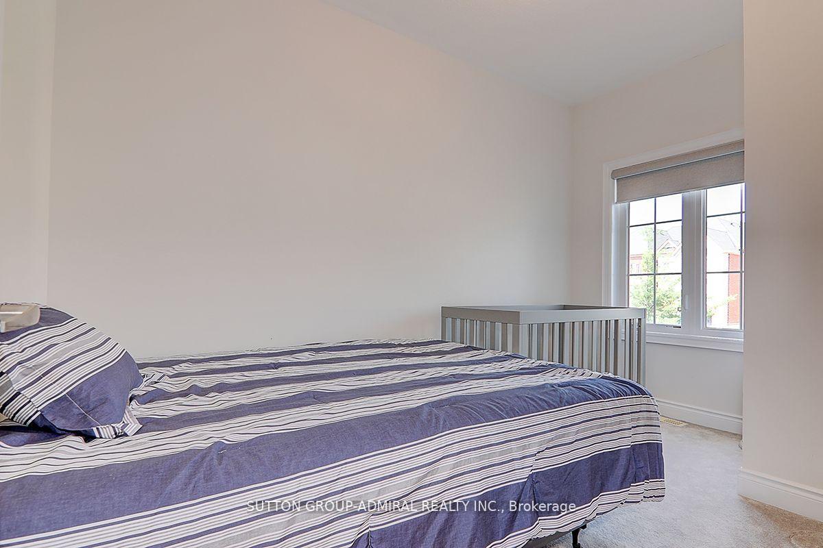 Photo 16 of 25 Bristlewood Crescent, Vaughan, Patterson — HOMEH