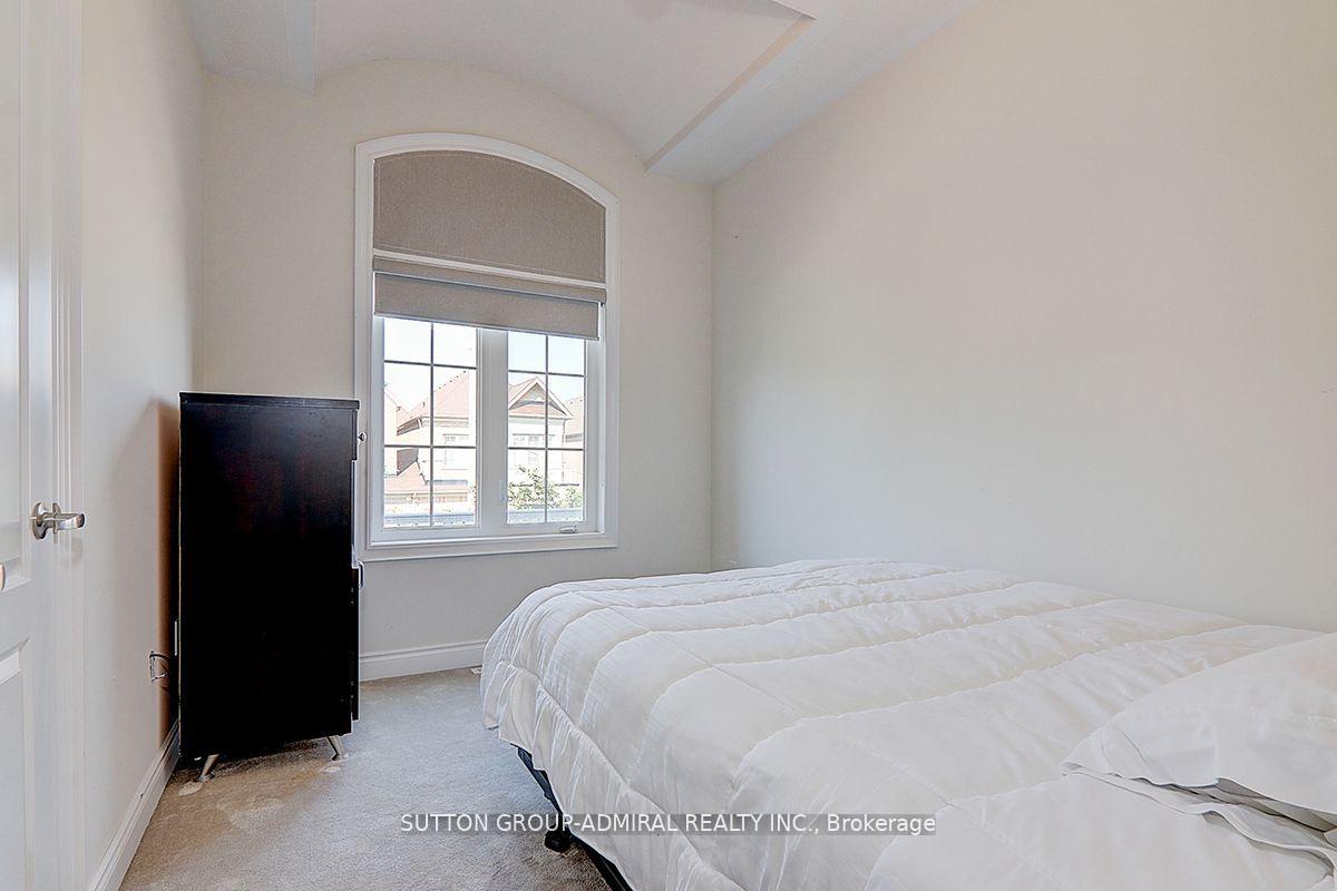 Photo 13 of 25 Bristlewood Crescent, Vaughan, Patterson — HOMEH