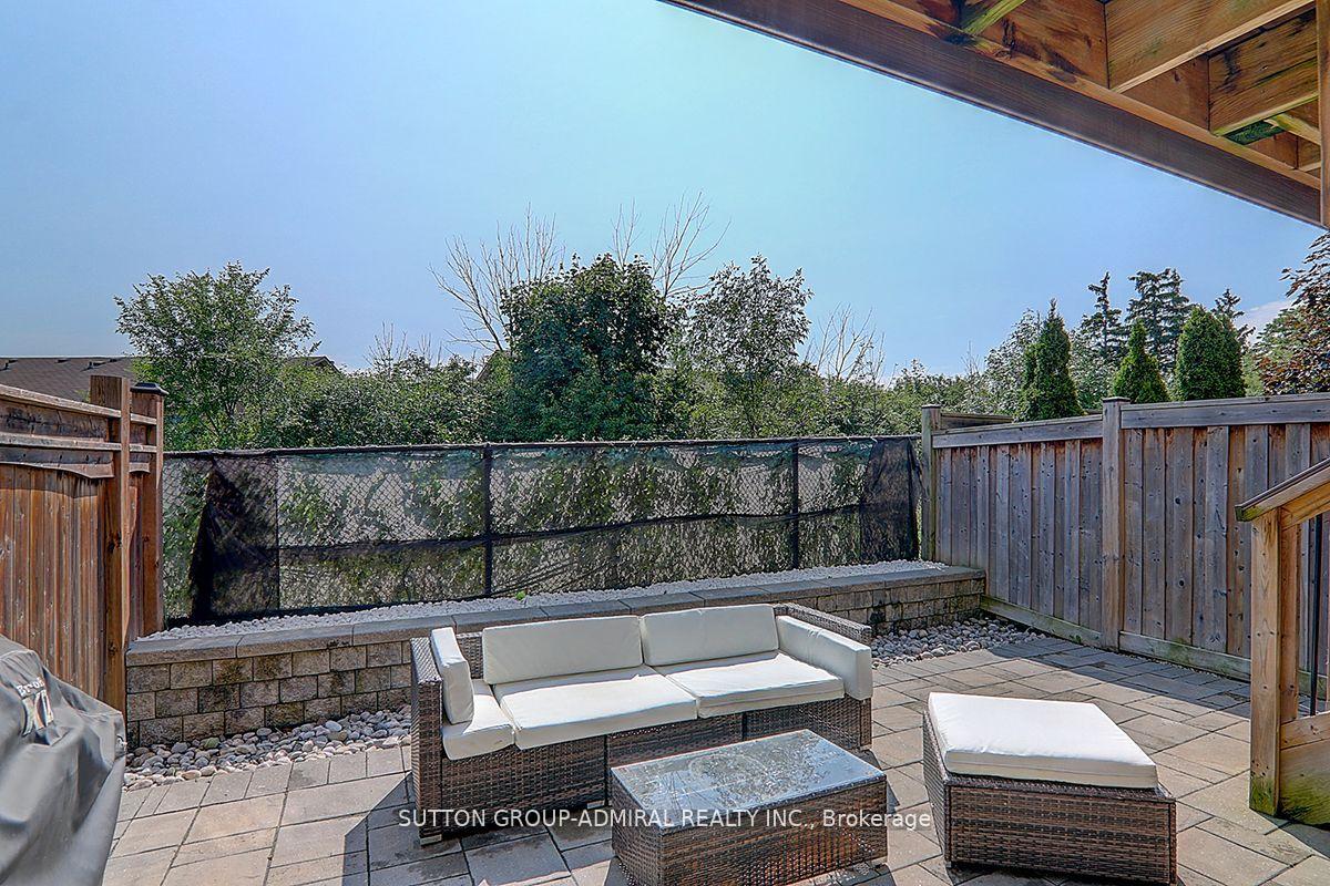 Photo 19 of 25 Bristlewood Crescent, Vaughan, Patterson — HOMEH