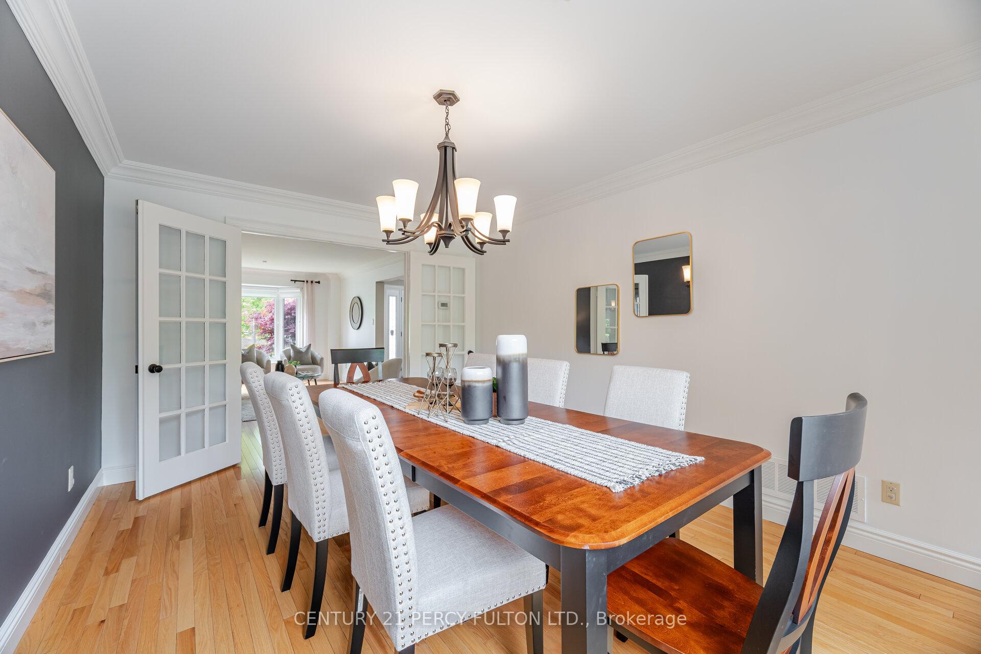 Photo 5 of 1019 Sherman Crescent, Pickering, Liverpool — HOMEH