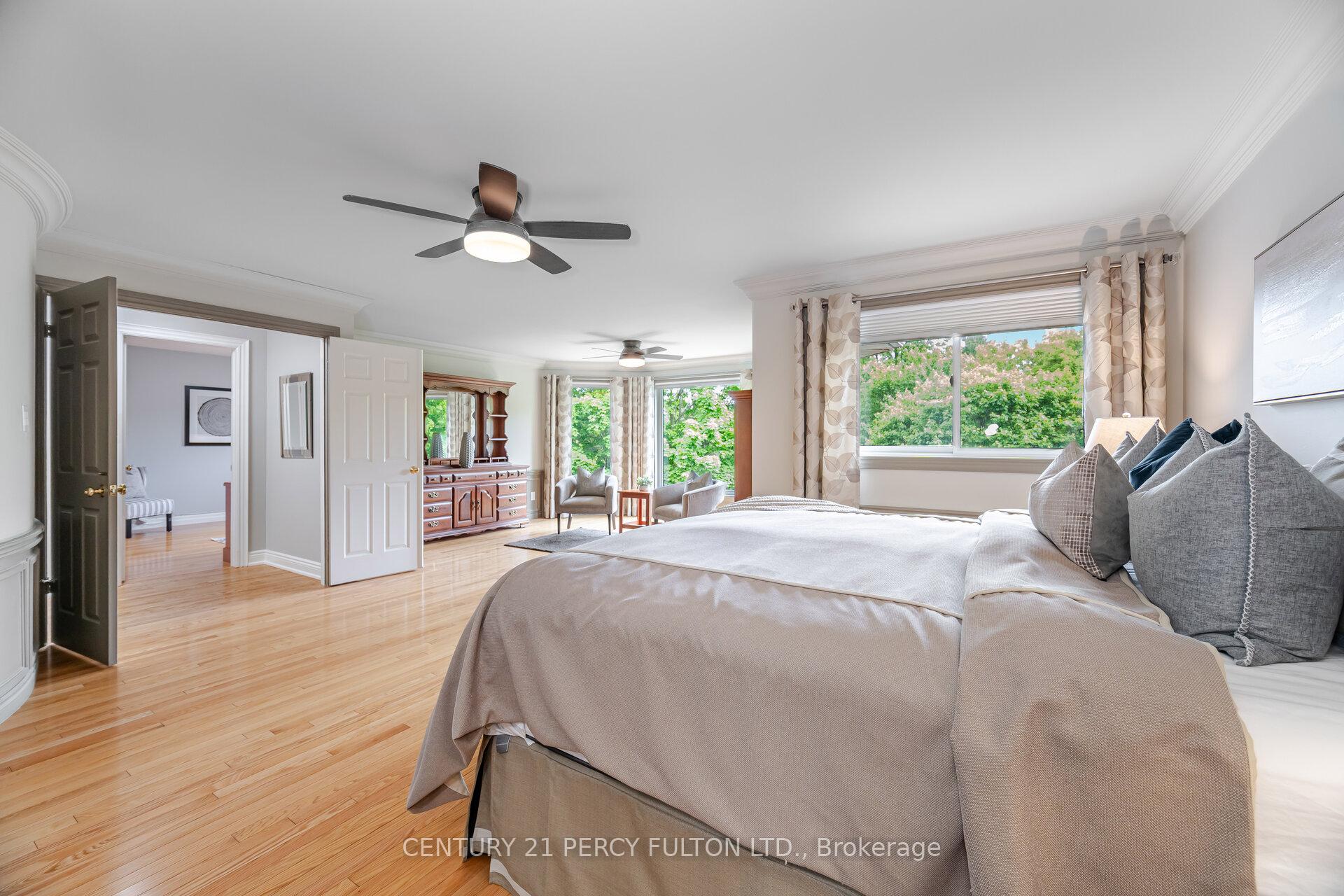 Photo 3 of 1019 Sherman Crescent, Pickering, Liverpool — HOMEH