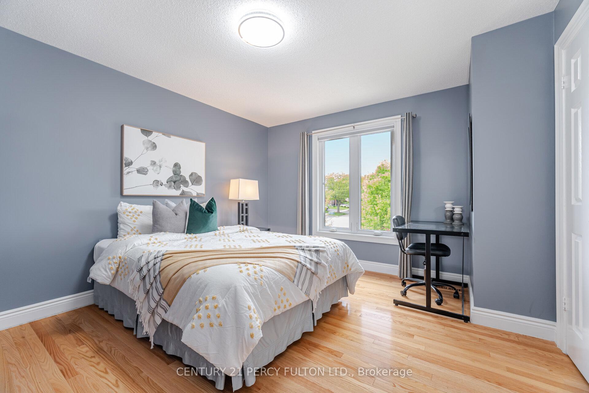 Photo 33 of 1019 Sherman Crescent, Pickering, Liverpool — HOMEH
