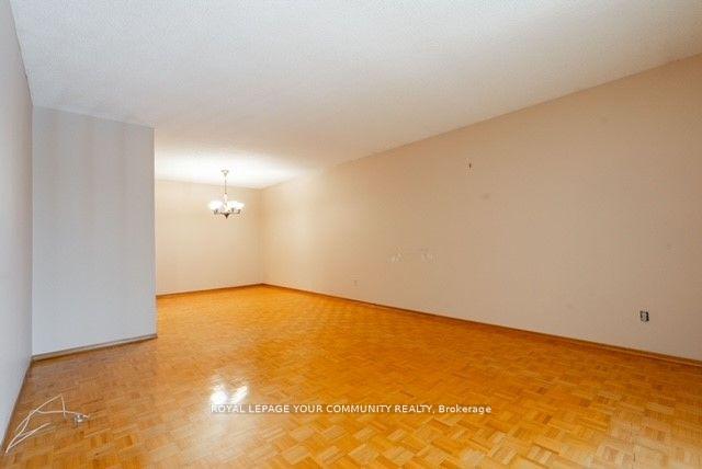 Photo 19 of 167 Anthony Lane, Vaughan, Glen Shields — HOMEH