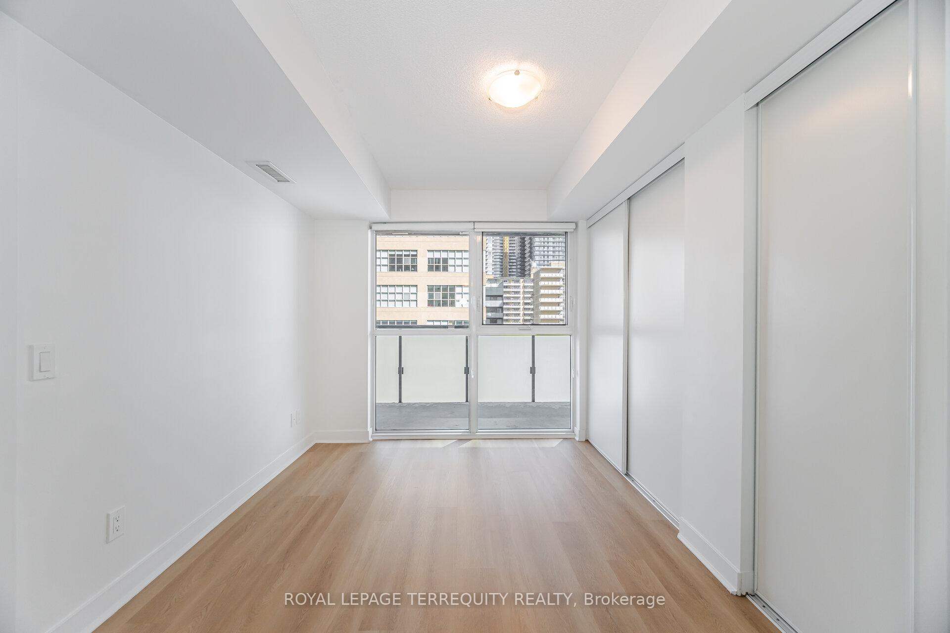 Photo 25 of Unit 405, 125 Redpath Avenue, Toronto, Mount Pleasant West — HOMEH