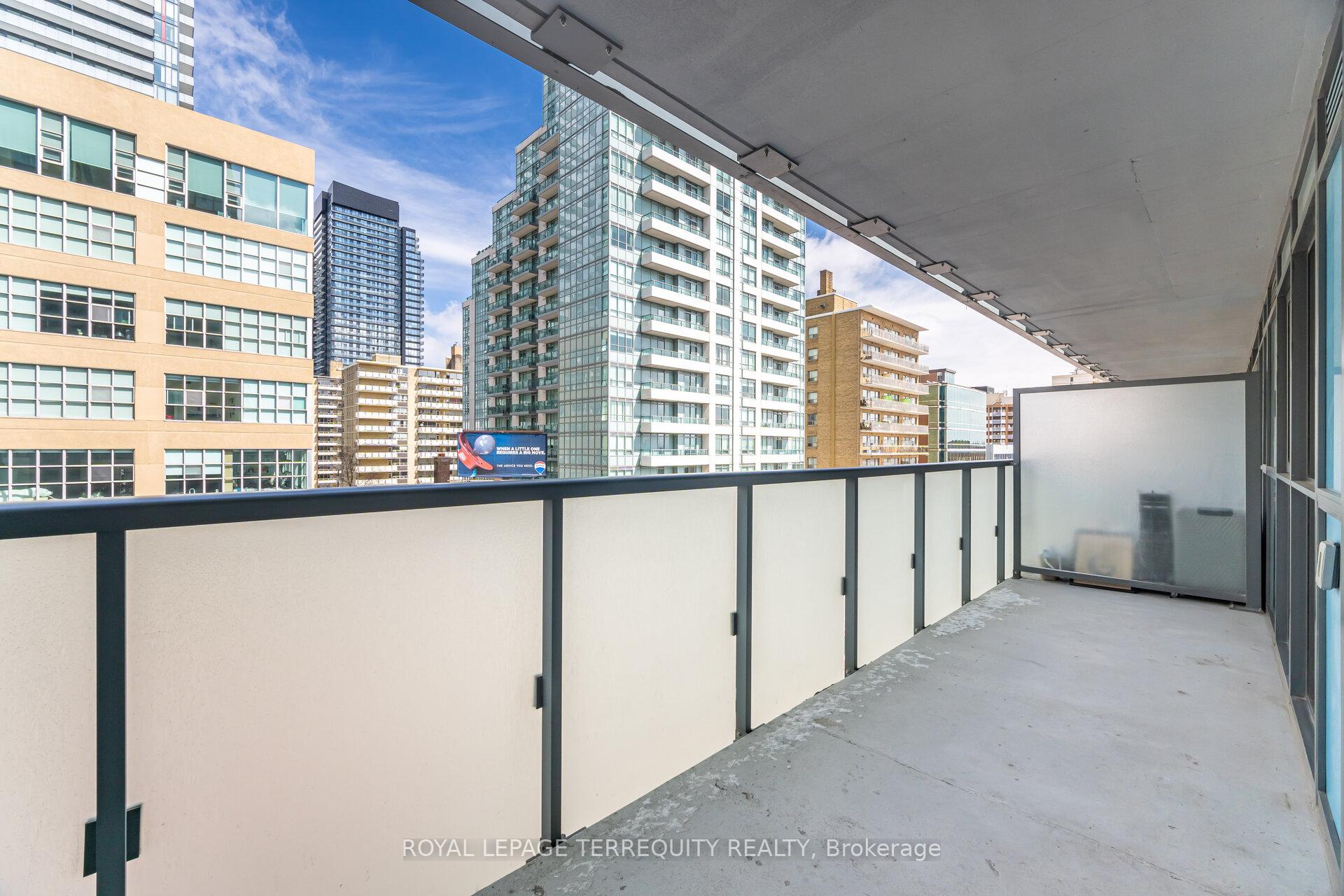 Photo 21 of Unit 405, 125 Redpath Avenue, Toronto, Mount Pleasant West — HOMEH