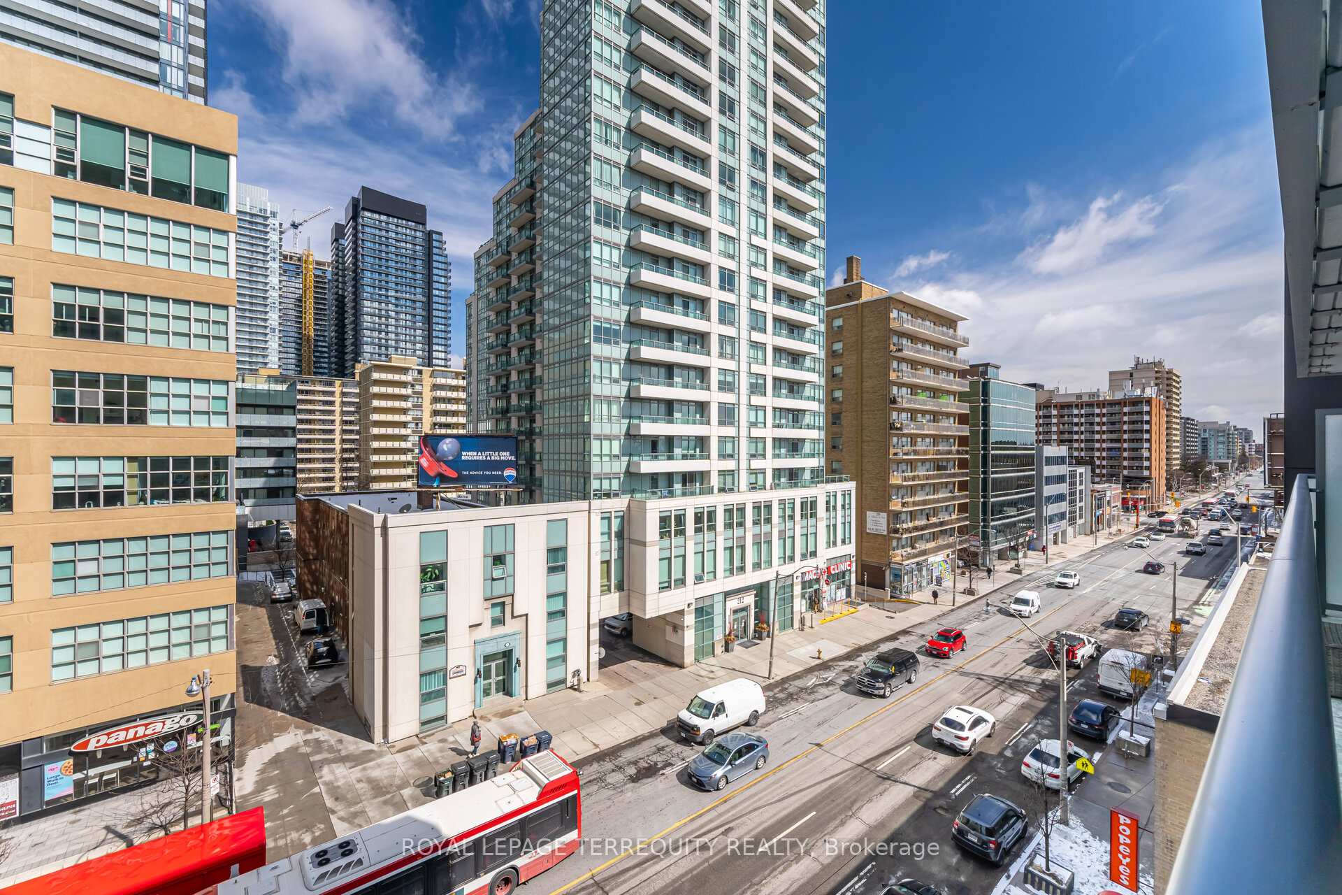 Photo 39 of Unit 405, 125 Redpath Avenue, Toronto, Mount Pleasant West — HOMEH