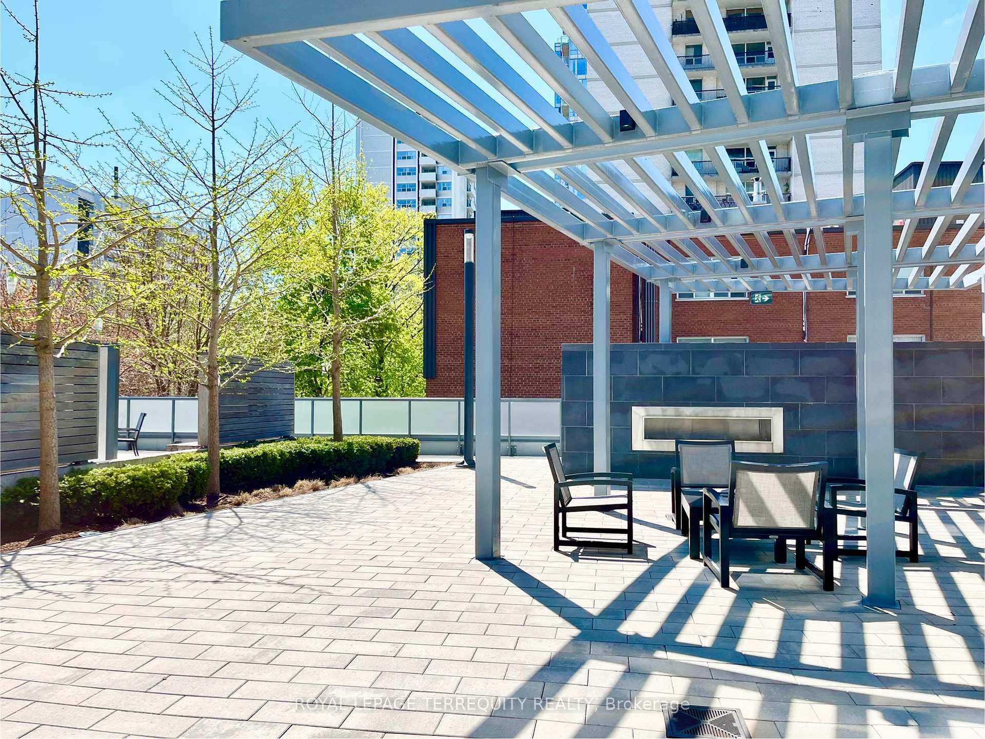 Photo 30 of Unit 405, 125 Redpath Avenue, Toronto, Mount Pleasant West — HOMEH