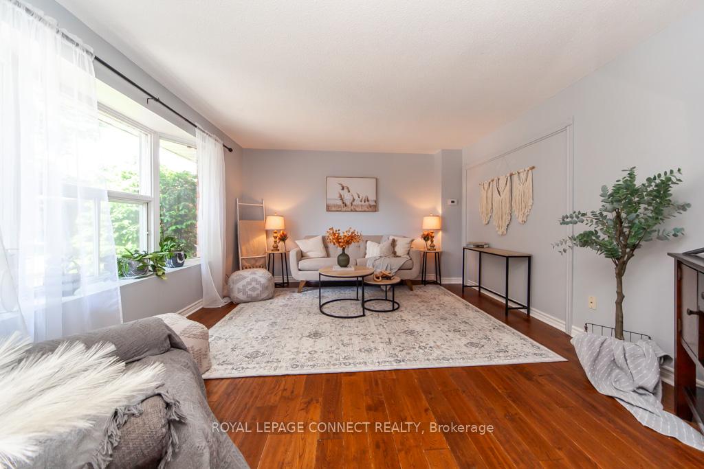 Photo 2 of 98 Chester Crescent, Scugog, Port Perry — HOMEH