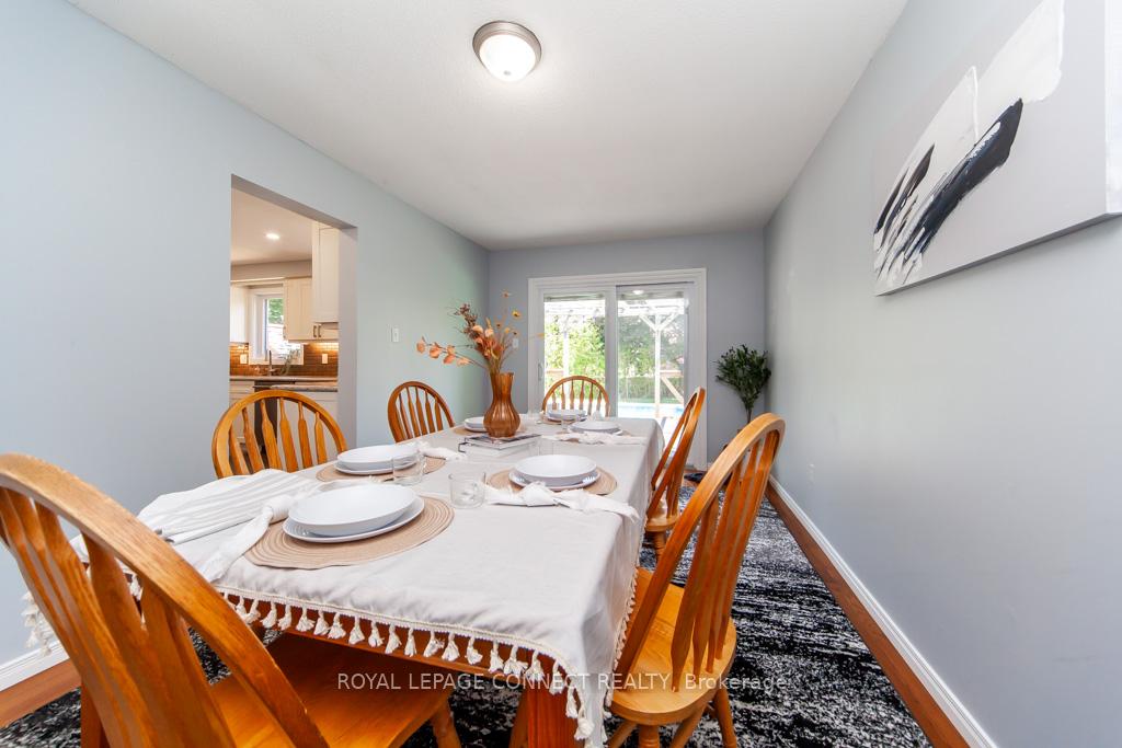 Photo 14 of 98 Chester Crescent, Scugog, Port Perry — HOMEH