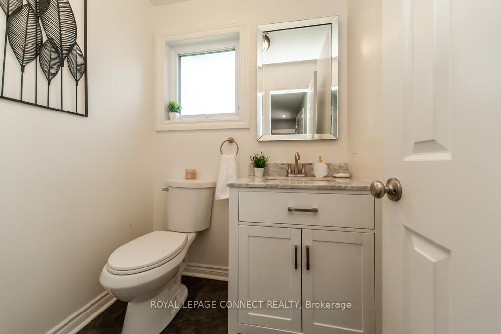 Photo 18 of 98 Chester Crescent, Scugog, Port Perry — HOMEH