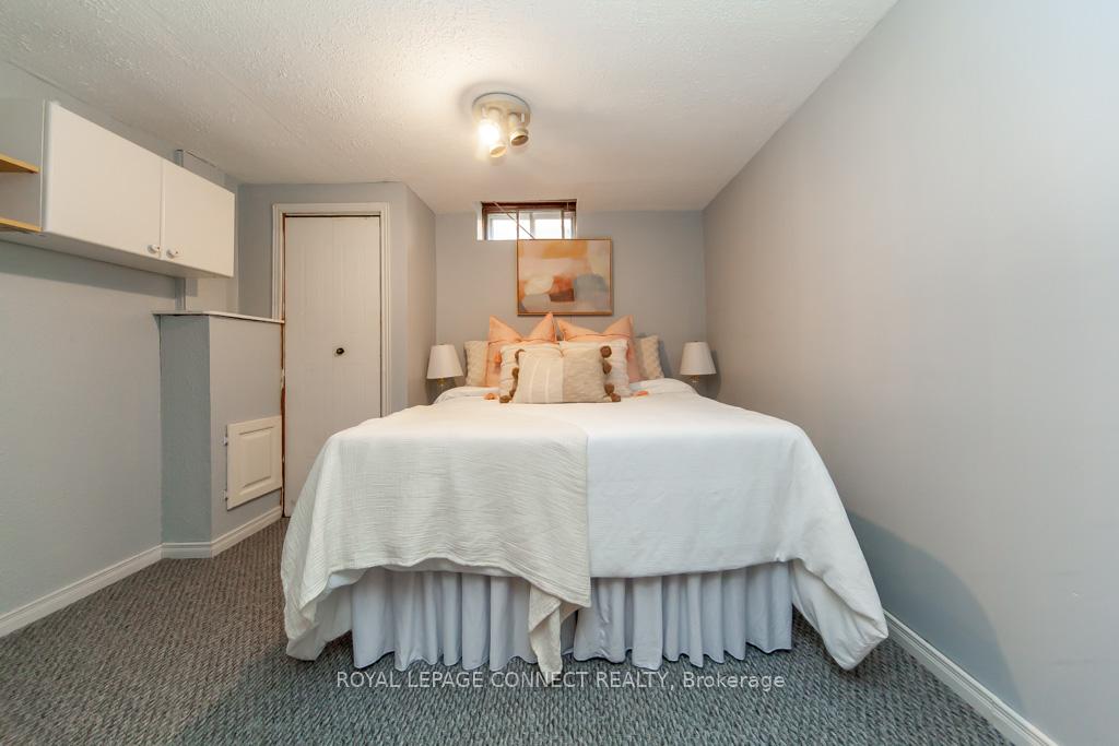 Photo 38 of 98 Chester Crescent, Scugog, Port Perry — HOMEH