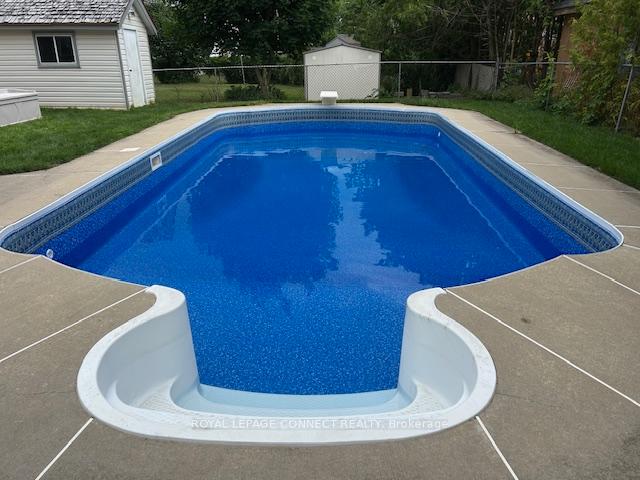 Photo 37 of 98 Chester Crescent, Scugog, Port Perry — HOMEH