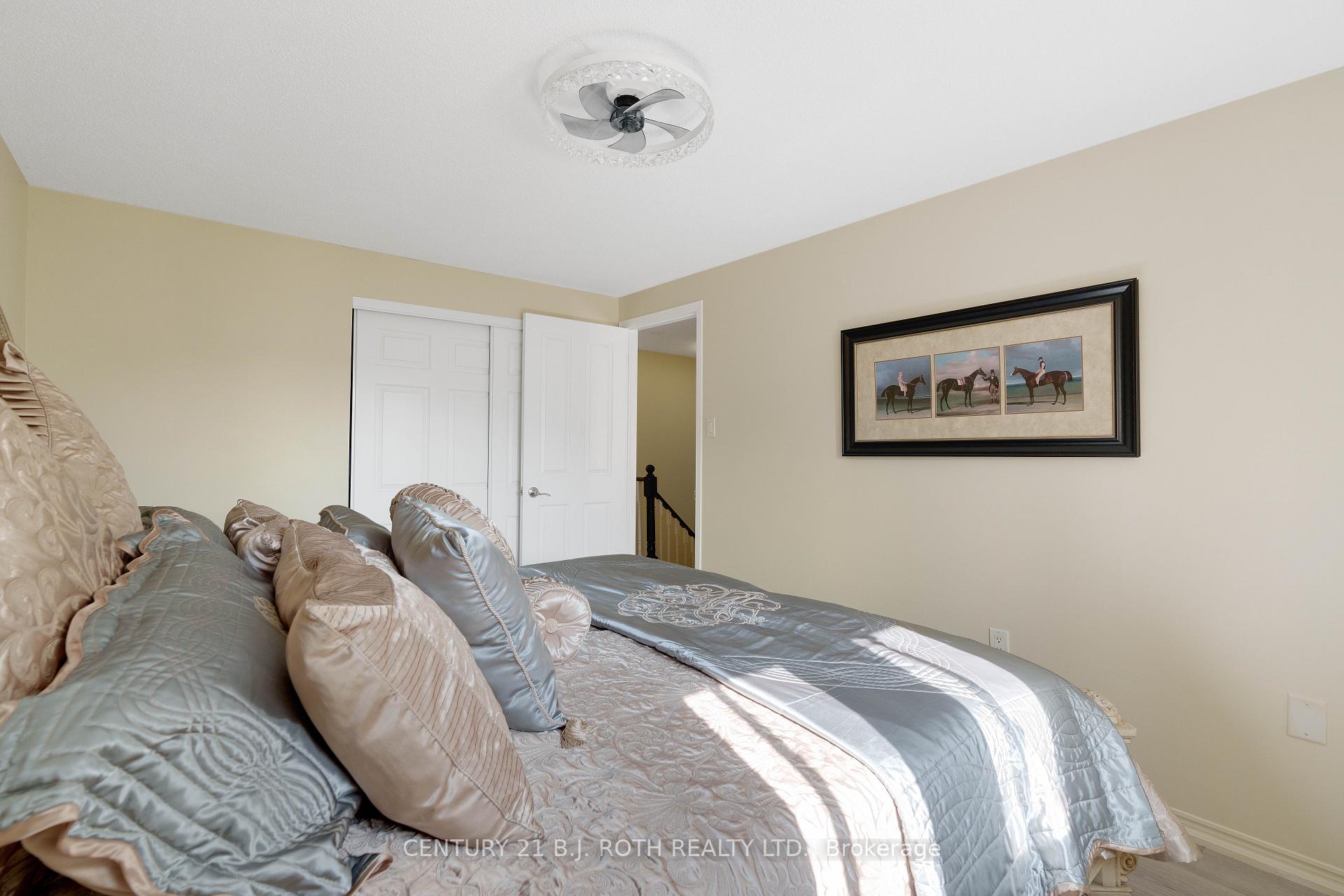 Photo 4 of 83 Geddes Crescent, Barrie, Northwest — HOMEH