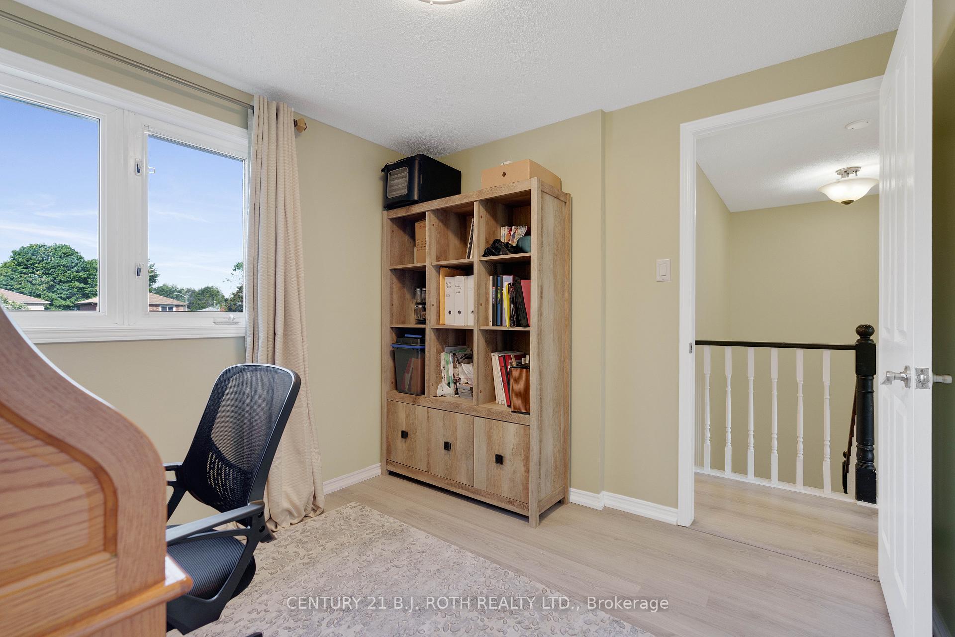 Photo 17 of 83 Geddes Crescent, Barrie, Northwest — HOMEH