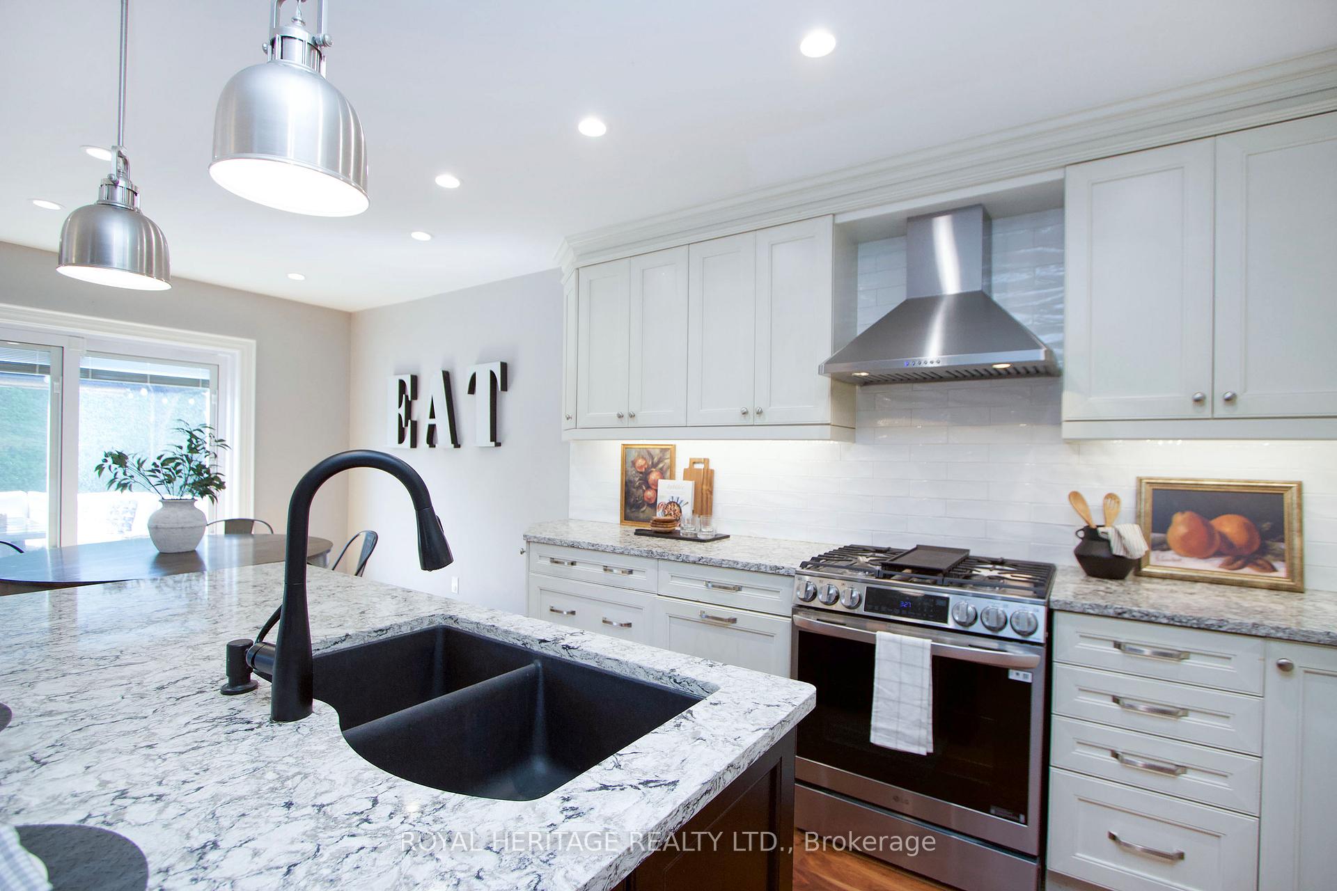 Photo 11 of 4 Myles Court, Whitby, Taunton North — HOMEH