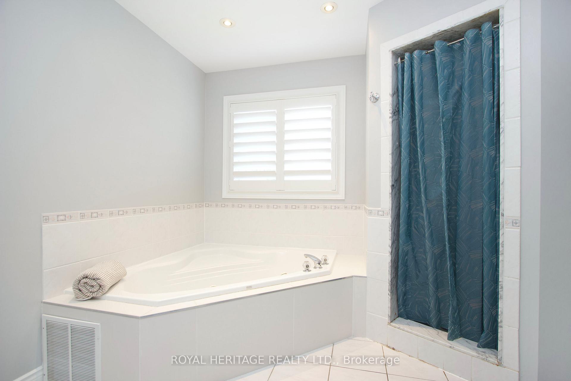 Photo 18 of 4 Myles Court, Whitby, Taunton North — HOMEH