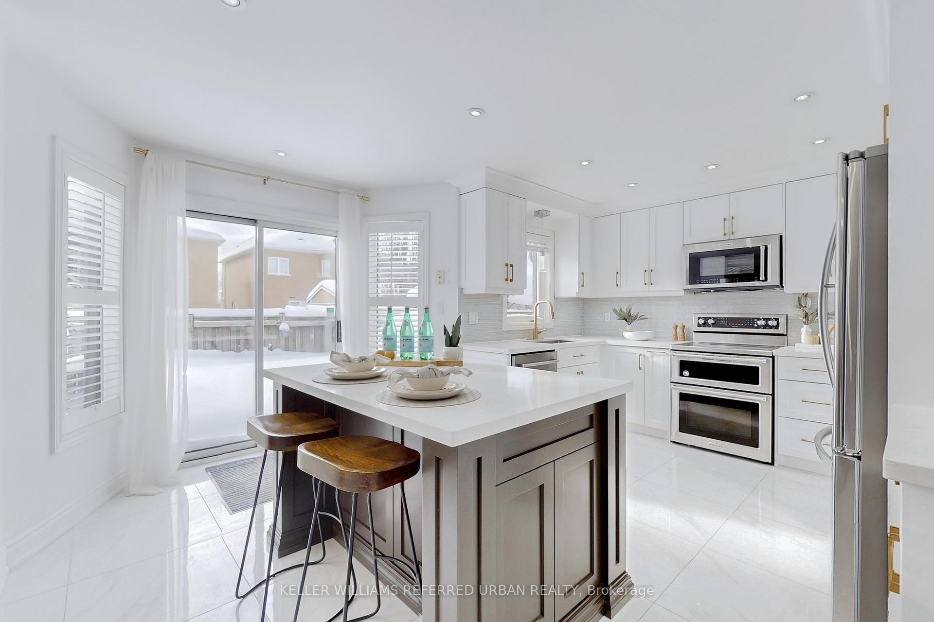 Photo 19 of 6 Mazzone Drive, Vaughan, Vellore Village — HOMEH