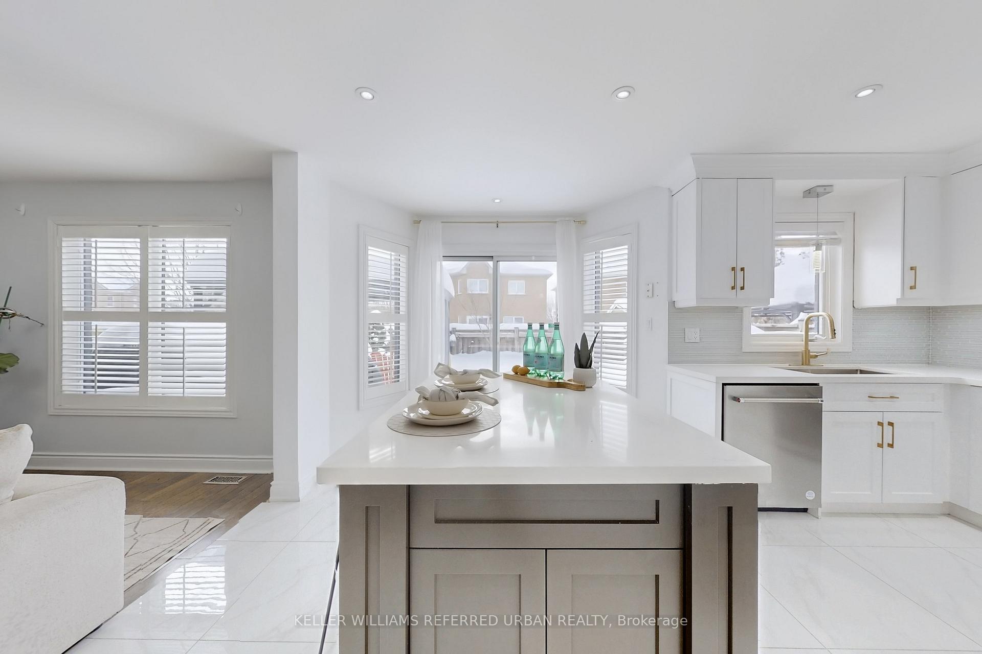 Photo 23 of 6 Mazzone Drive, Vaughan, Vellore Village — HOMEH