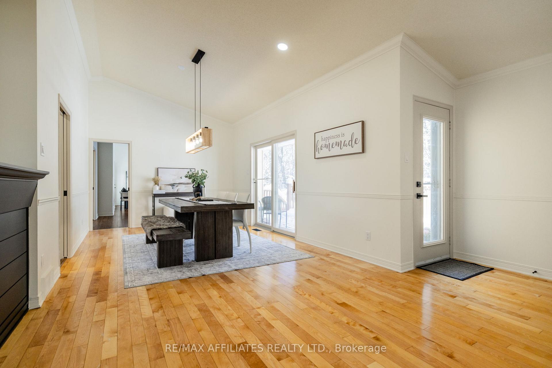 Photo 5 of 16 Kimini Drive, Ottawa, Remainder of Stittsville & Area — HOMEH