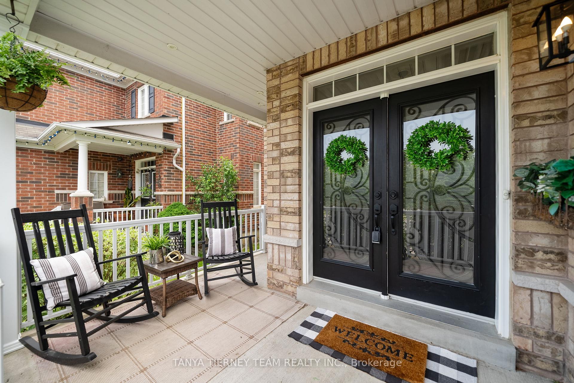 Photo 6 of 116 Cachet Boulevard, Whitby, Brooklin — HOMEH