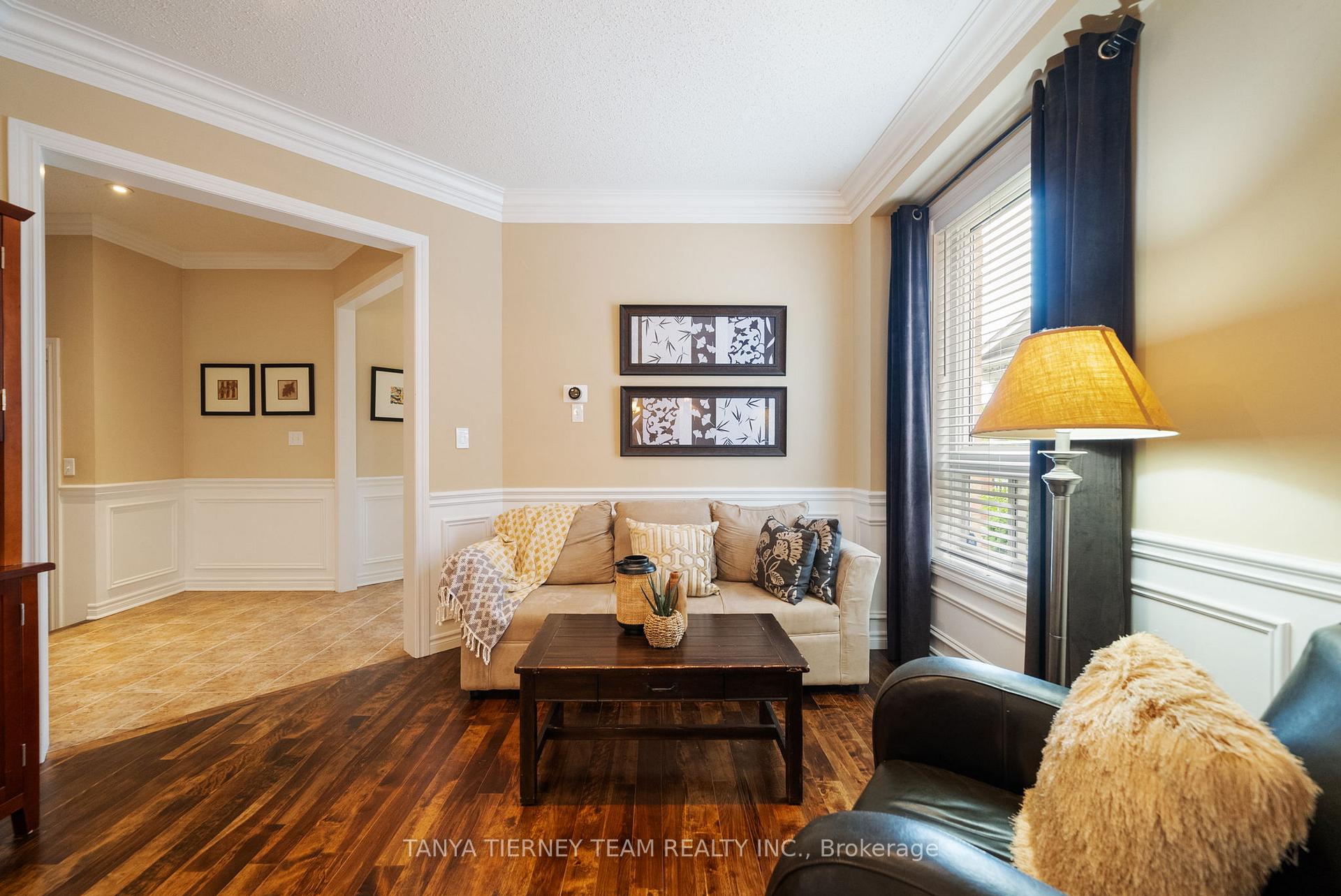 Photo 5 of 116 Cachet Boulevard, Whitby, Brooklin — HOMEH