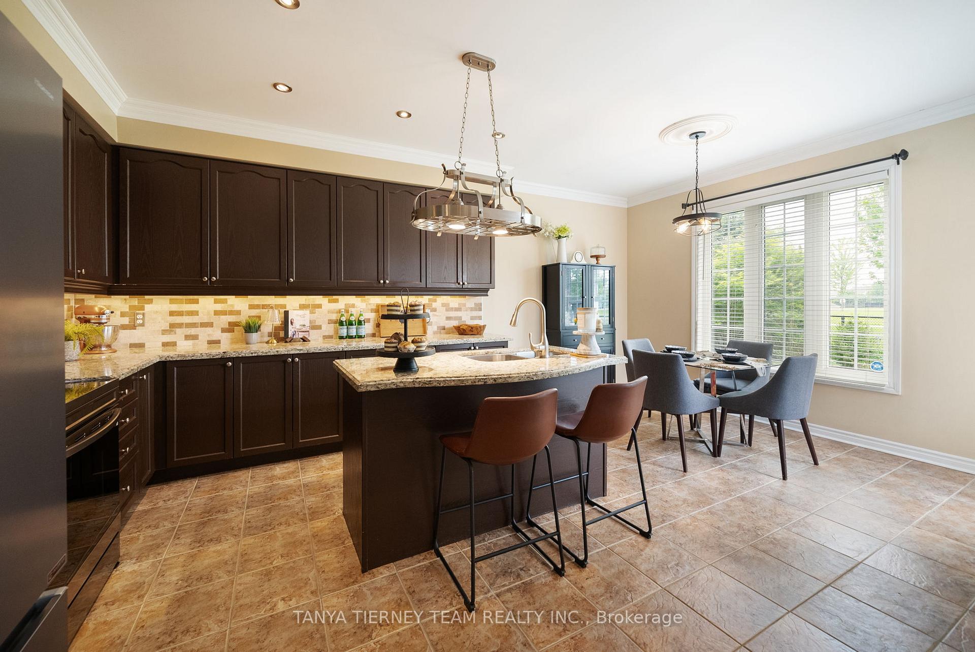 Photo 27 of 116 Cachet Boulevard, Whitby, Brooklin — HOMEH