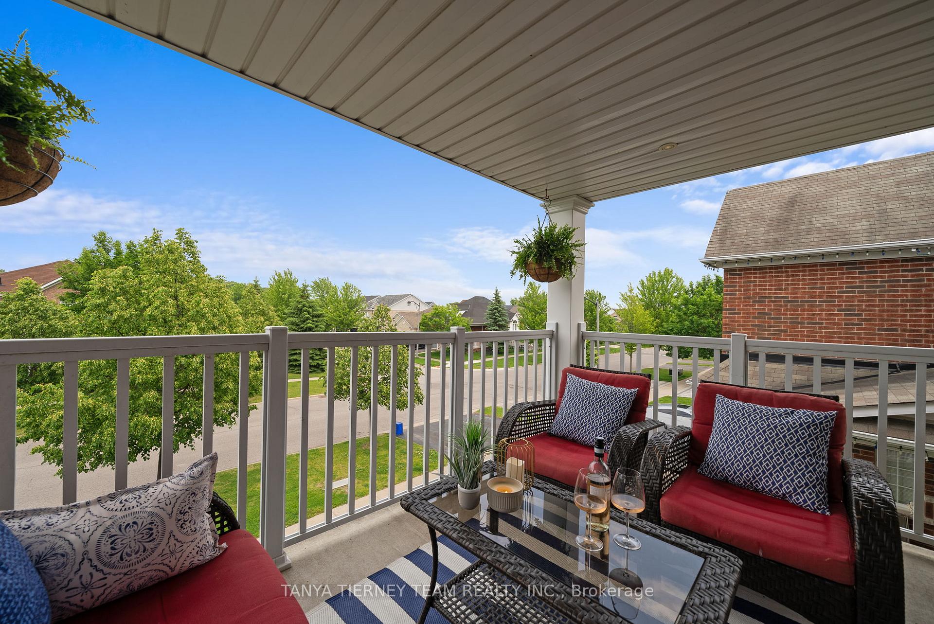 Photo 18 of 116 Cachet Boulevard, Whitby, Brooklin — HOMEH