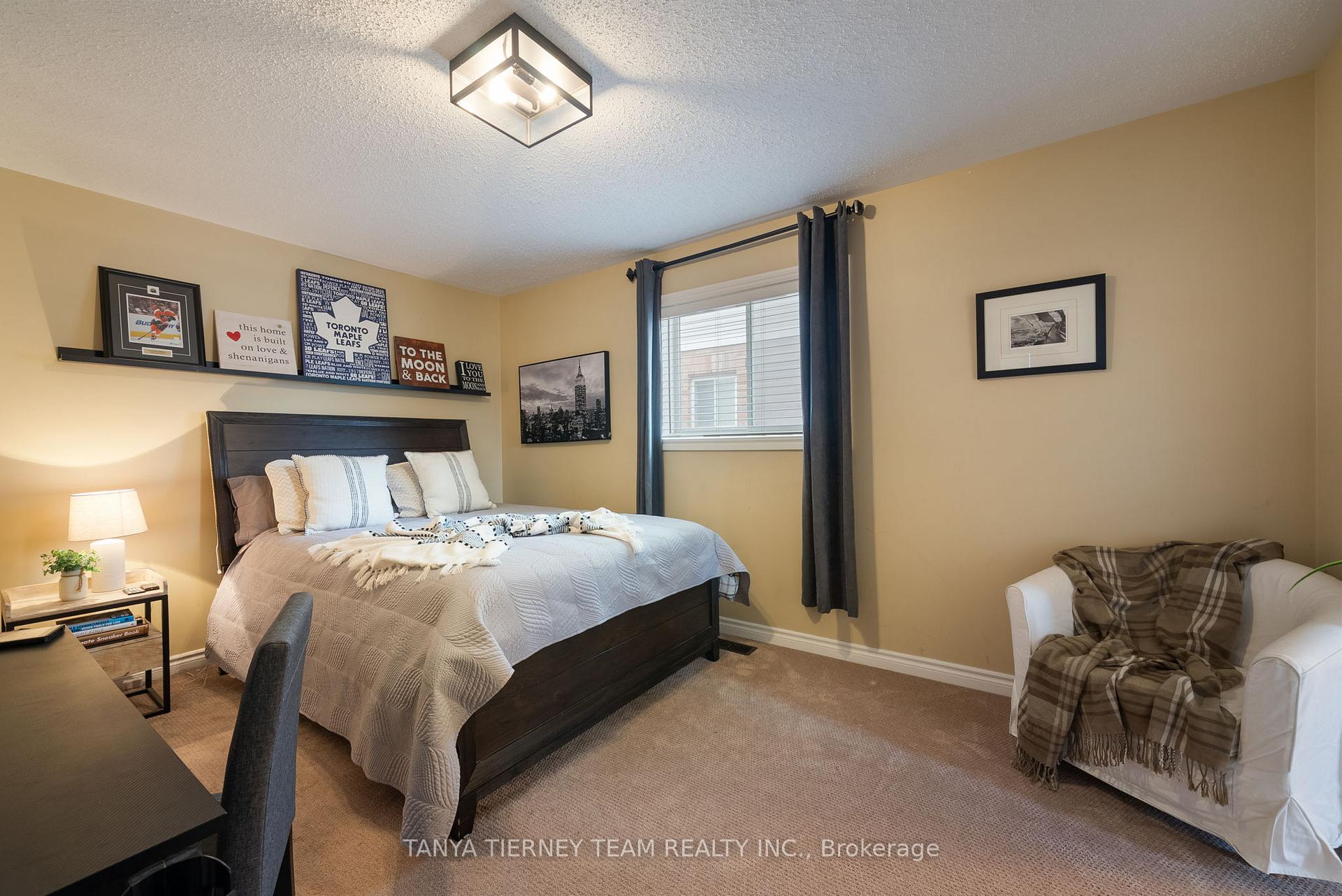Photo 22 of 116 Cachet Boulevard, Whitby, Brooklin — HOMEH
