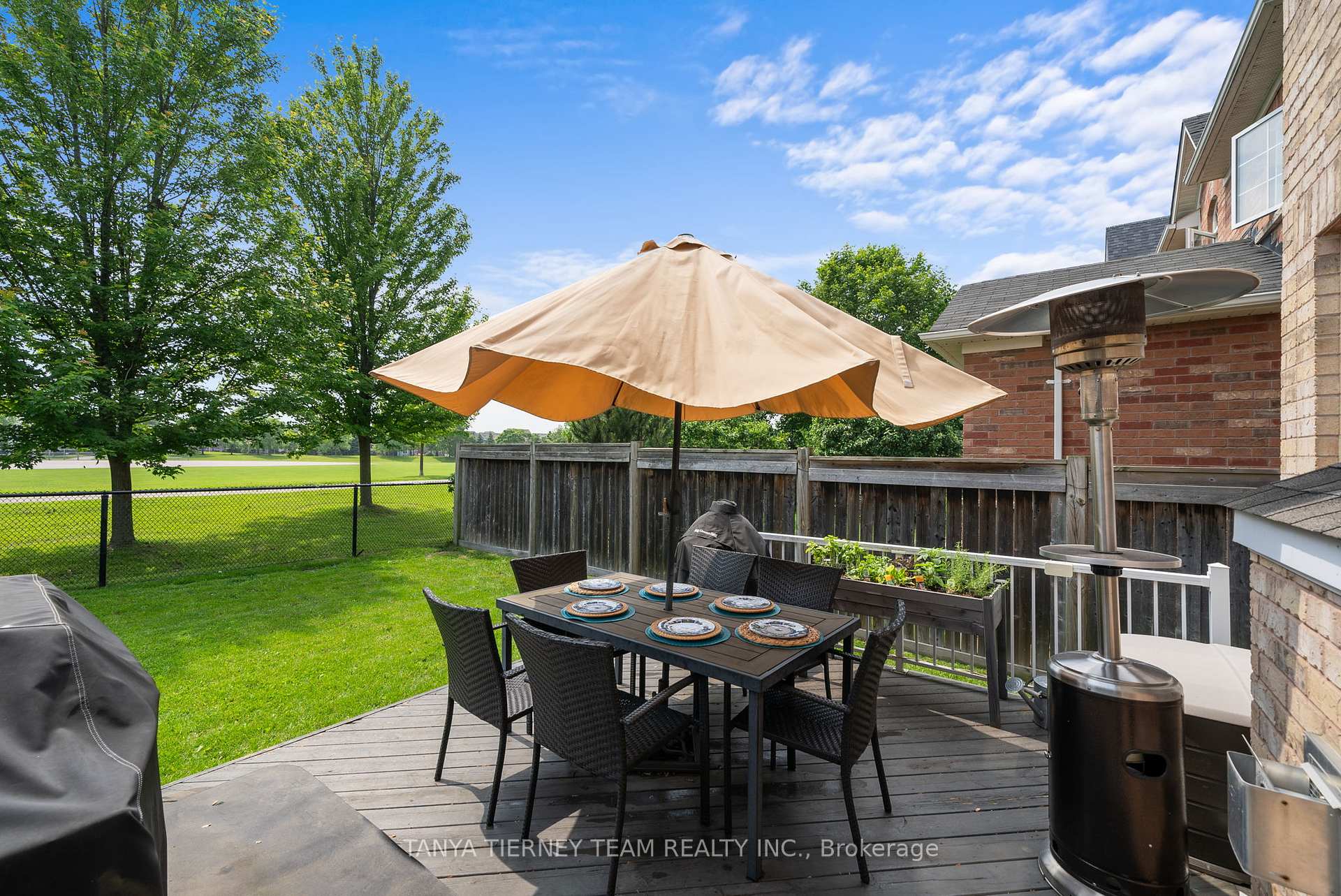 Photo 35 of 116 Cachet Boulevard, Whitby, Brooklin — HOMEH