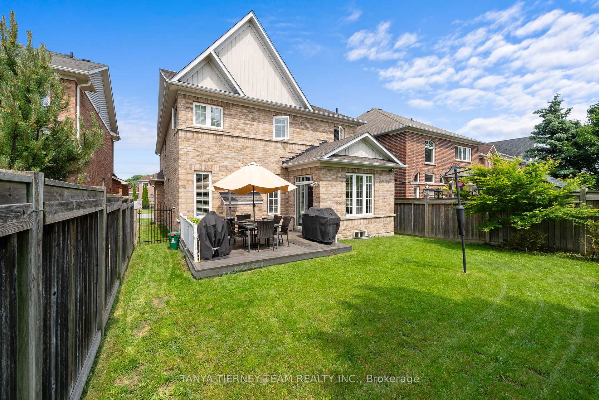 Photo 38 of 116 Cachet Boulevard, Whitby, Brooklin — HOMEH