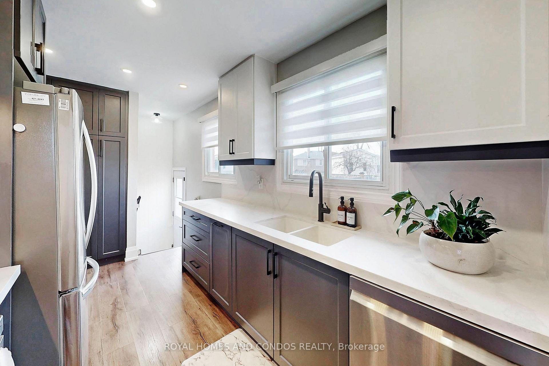 Photo 13 of 46 Nora Court, Cambridge, Silver Heights — HOMEH