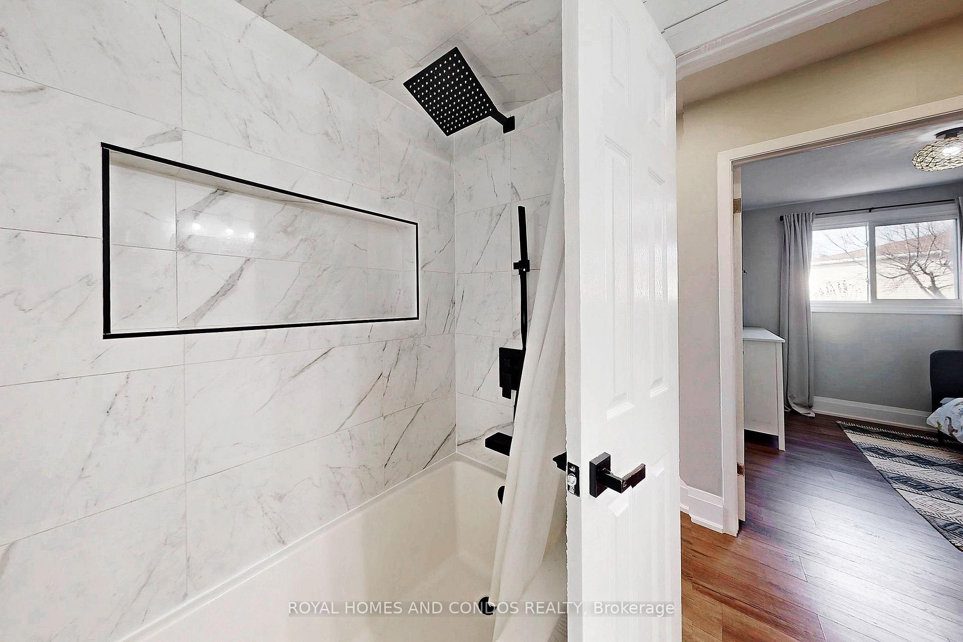 Photo 23 of 46 Nora Court, Cambridge, Silver Heights — HOMEH